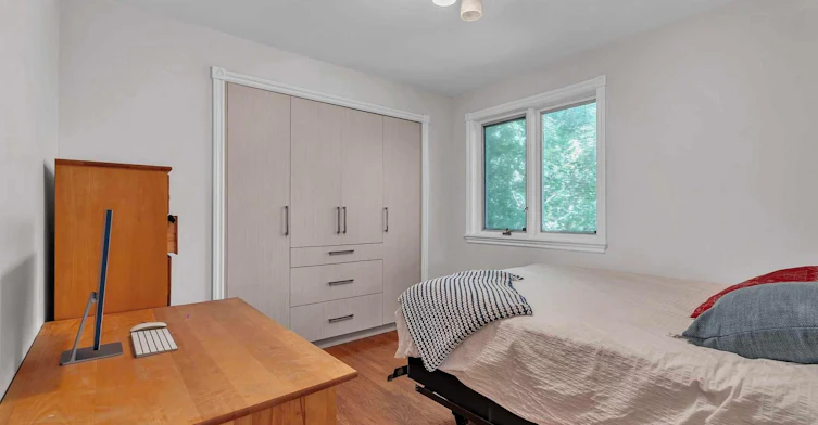 116 Goulding Avenue, Toronto, ON, M2M 1L4 - 24
