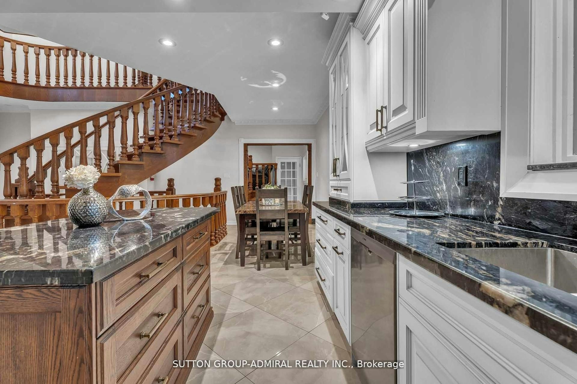 116 Goulding Avenue, Toronto, ON, M2M 1L4 - 10