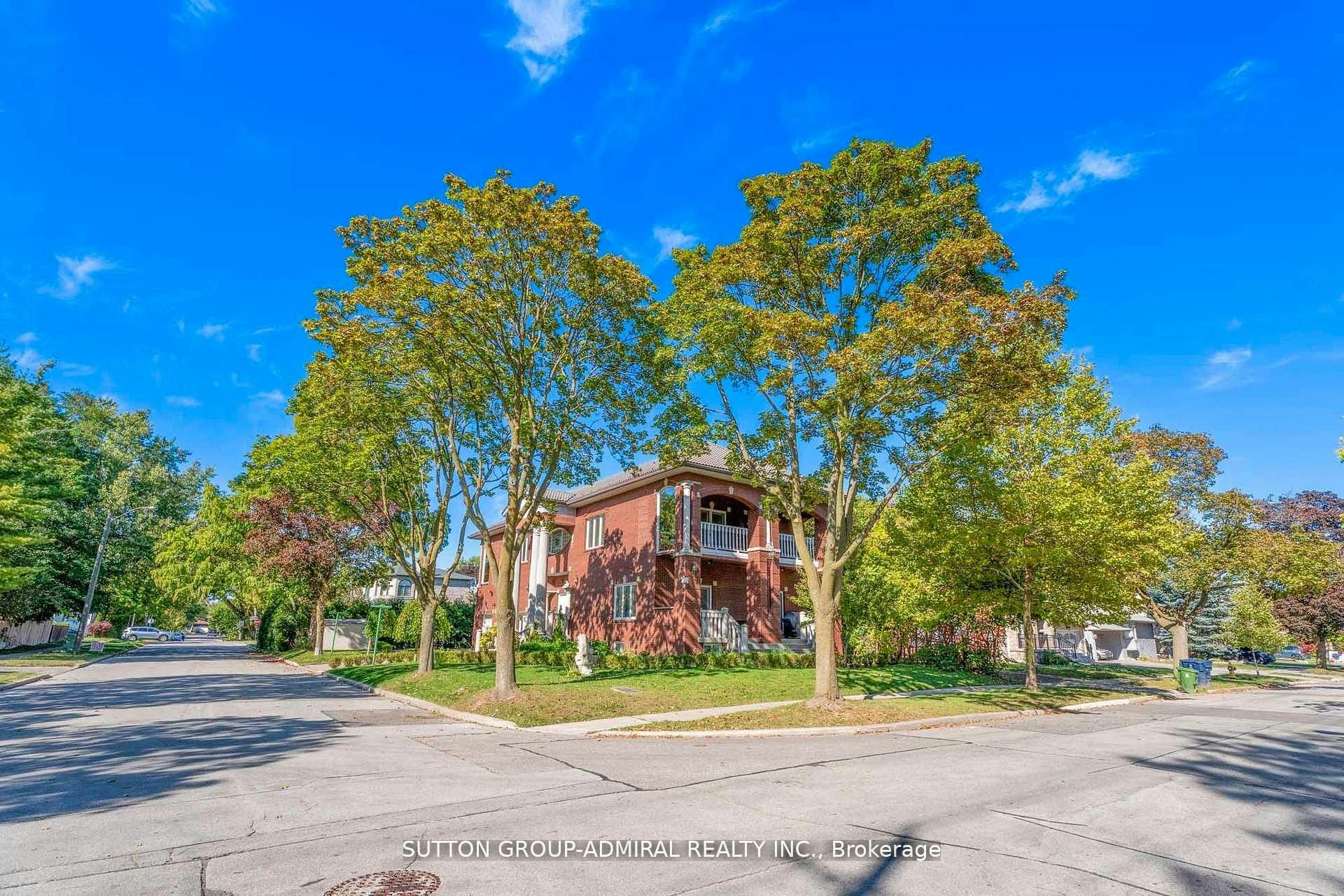 116 Goulding Avenue, Toronto, ON, M2M 1L4 - 5