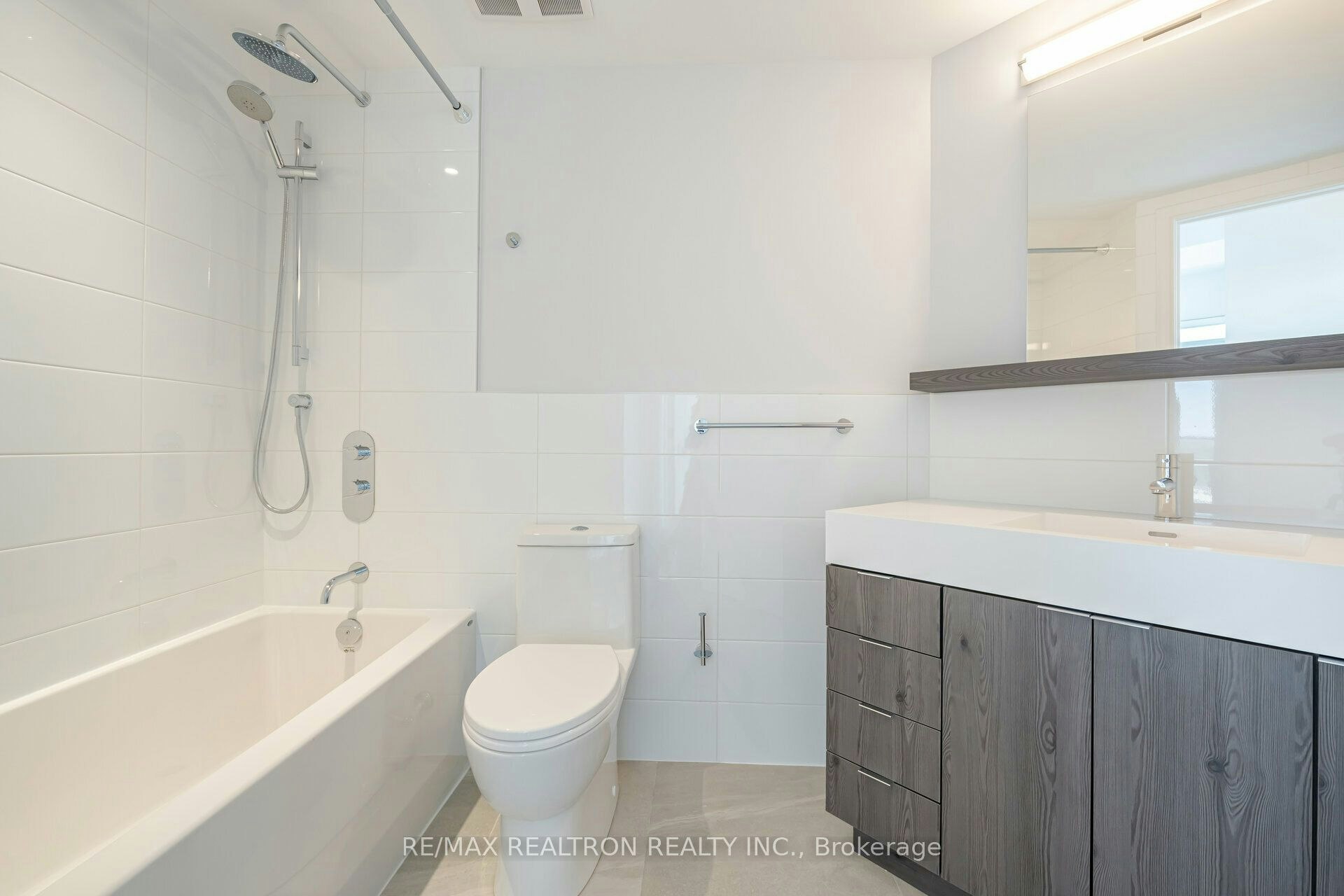 1305-2525 Bathurst Street, Toronto, ON, M6B 2Y9 - 17