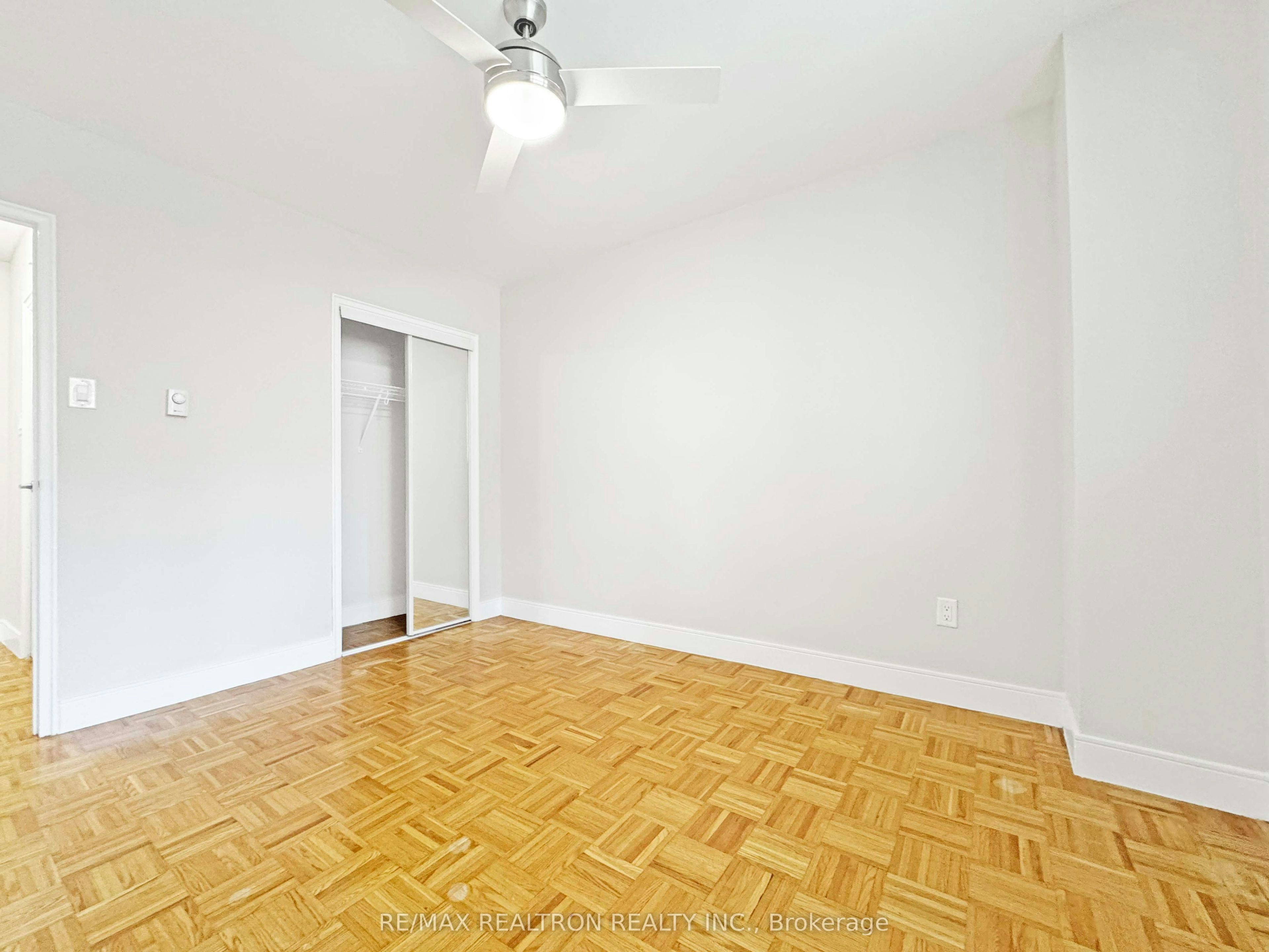 1202-55 Isabella Street, Toronto, ON, M4Y 1M8 - 9