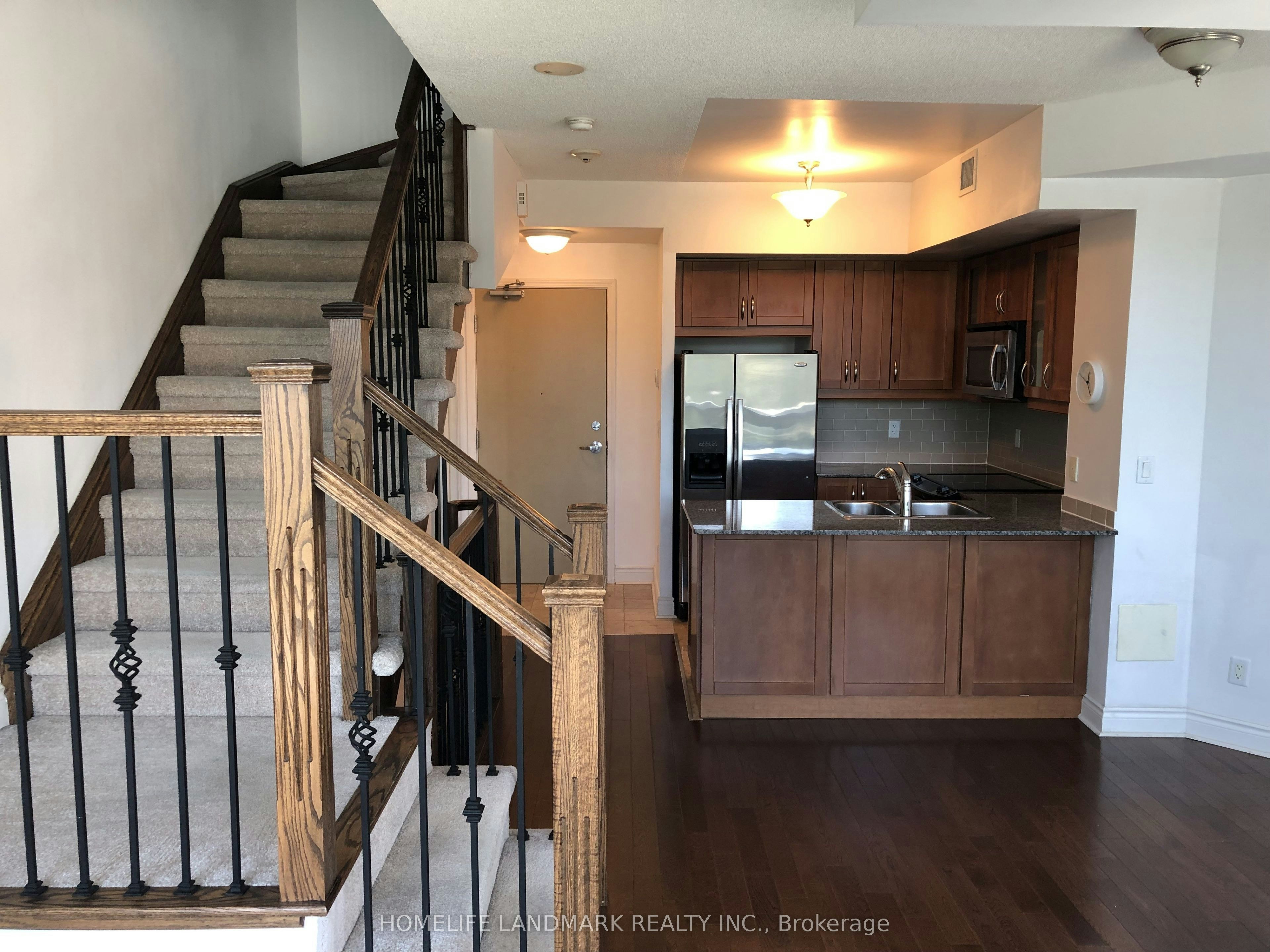 212-31 Olive Avenue, Toronto, ON, M2N 4N4 - 9