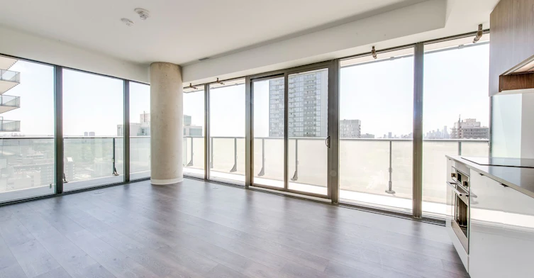 2010-161 Roehampton Avenue, Toronto, ON, M4P 0C8 - 5