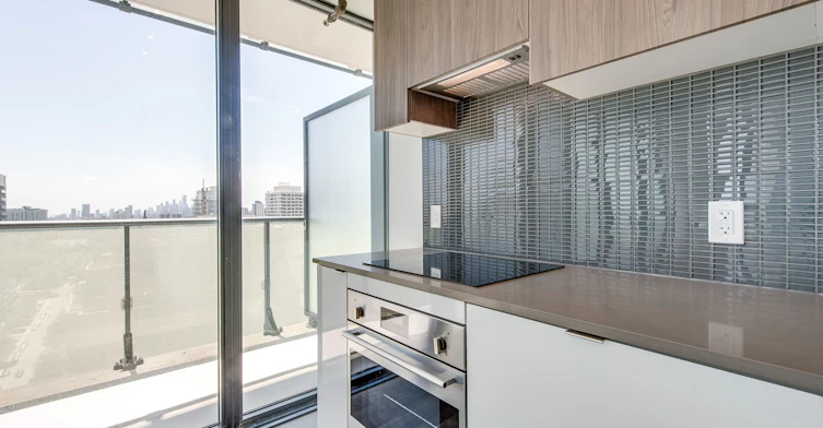 2010-161 Roehampton Avenue, Toronto, ON, M4P 0C8 - 13