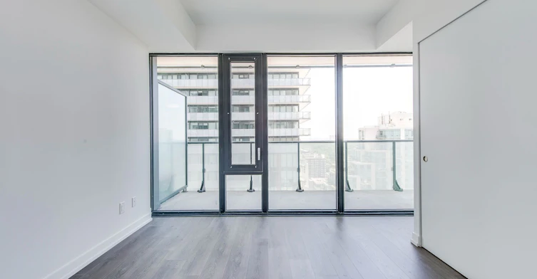 2010-161 Roehampton Avenue, Toronto, ON, M4P 0C8 - 18