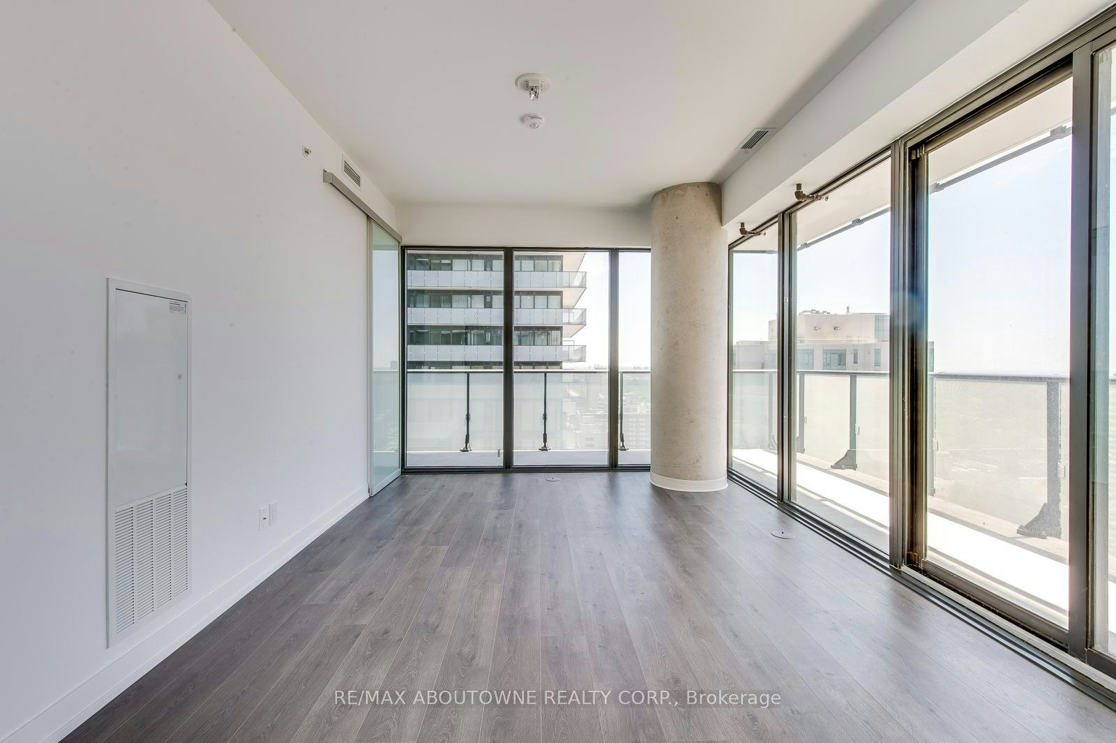 2010-161 Roehampton Avenue, Toronto, ON, M4P 0C8 - 6