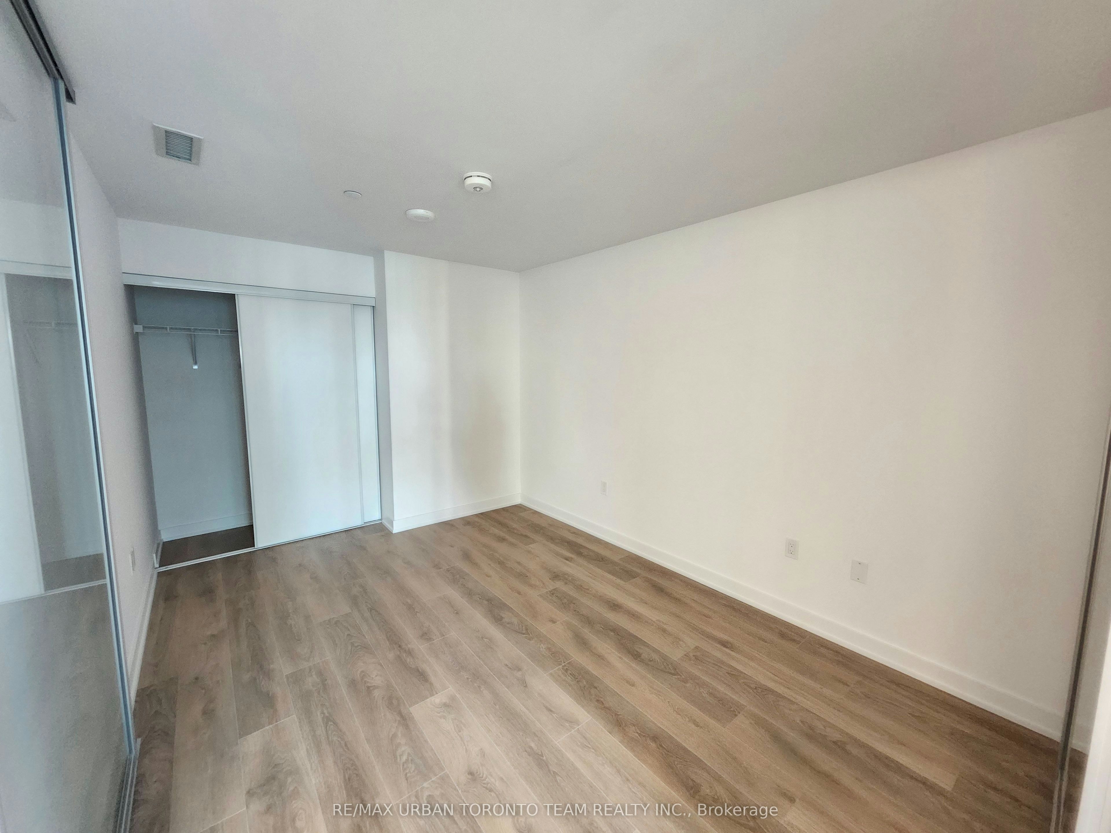 701-117 Broadway Avenue, Toronto, ON, M4P 1V3 - 15