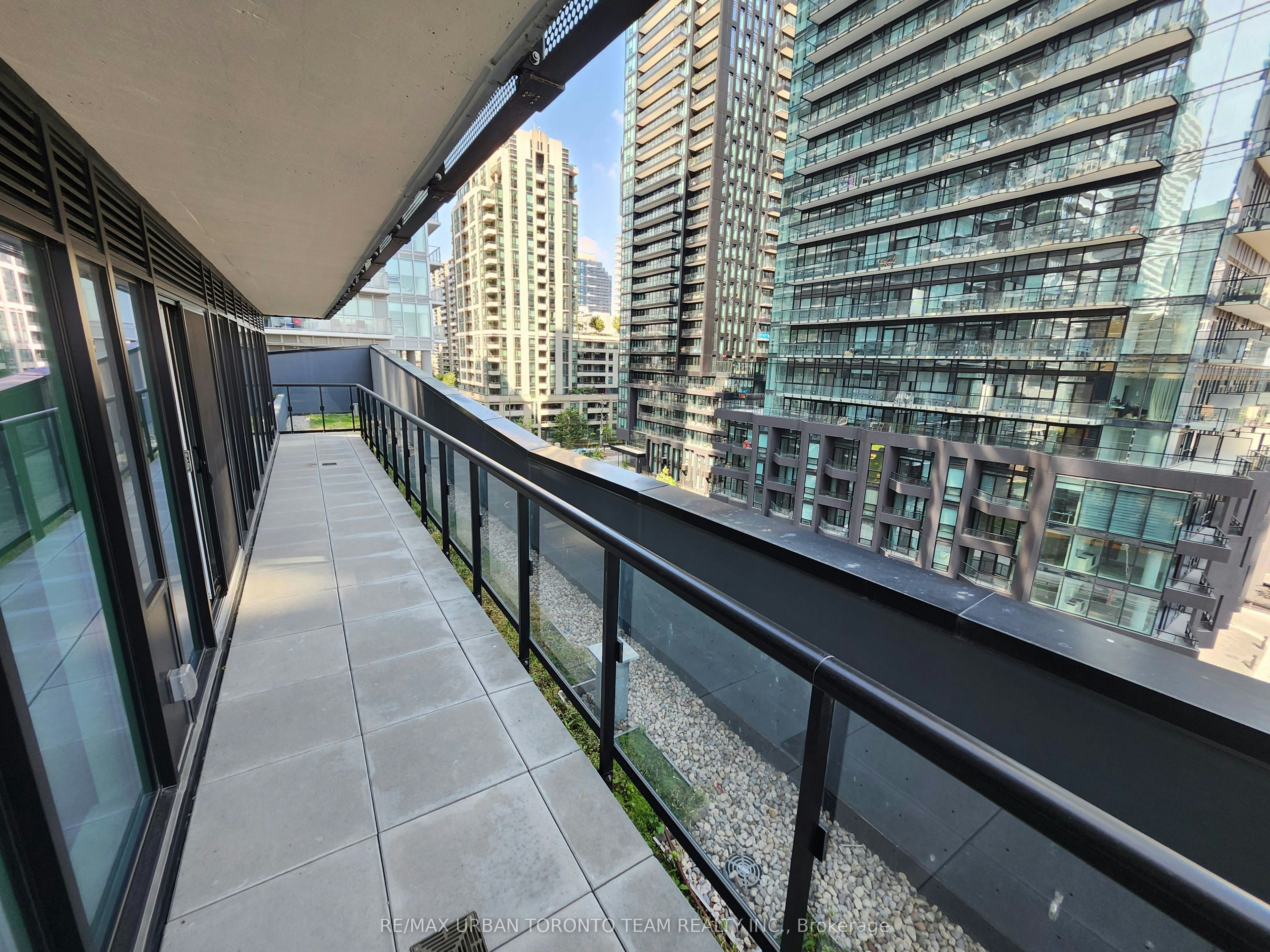 701-117 Broadway Avenue, Toronto, ON, M4P 1V3 - 7