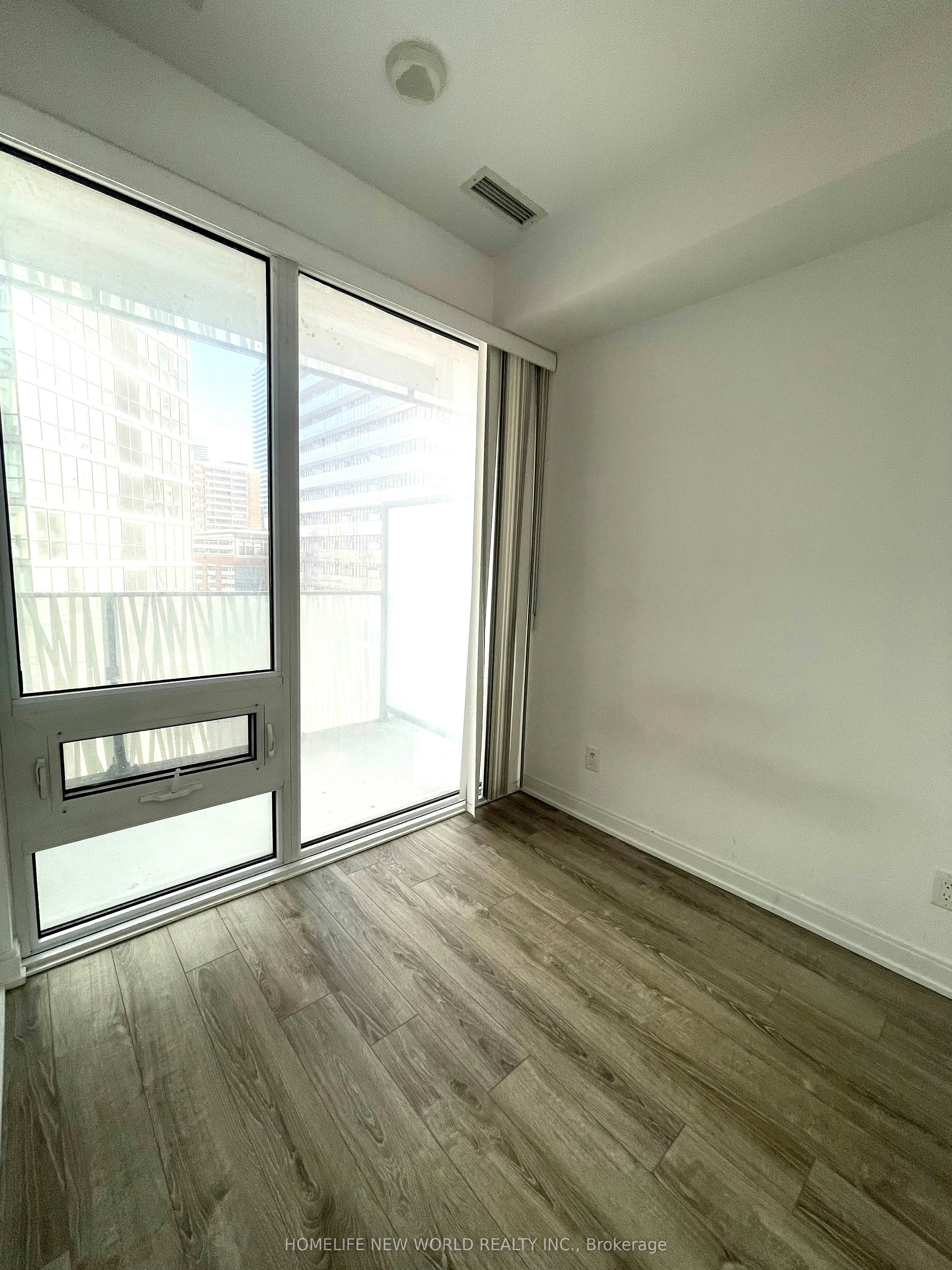 703-42 Charles Street E, Toronto, ON, M4Y 1T4 - 6
