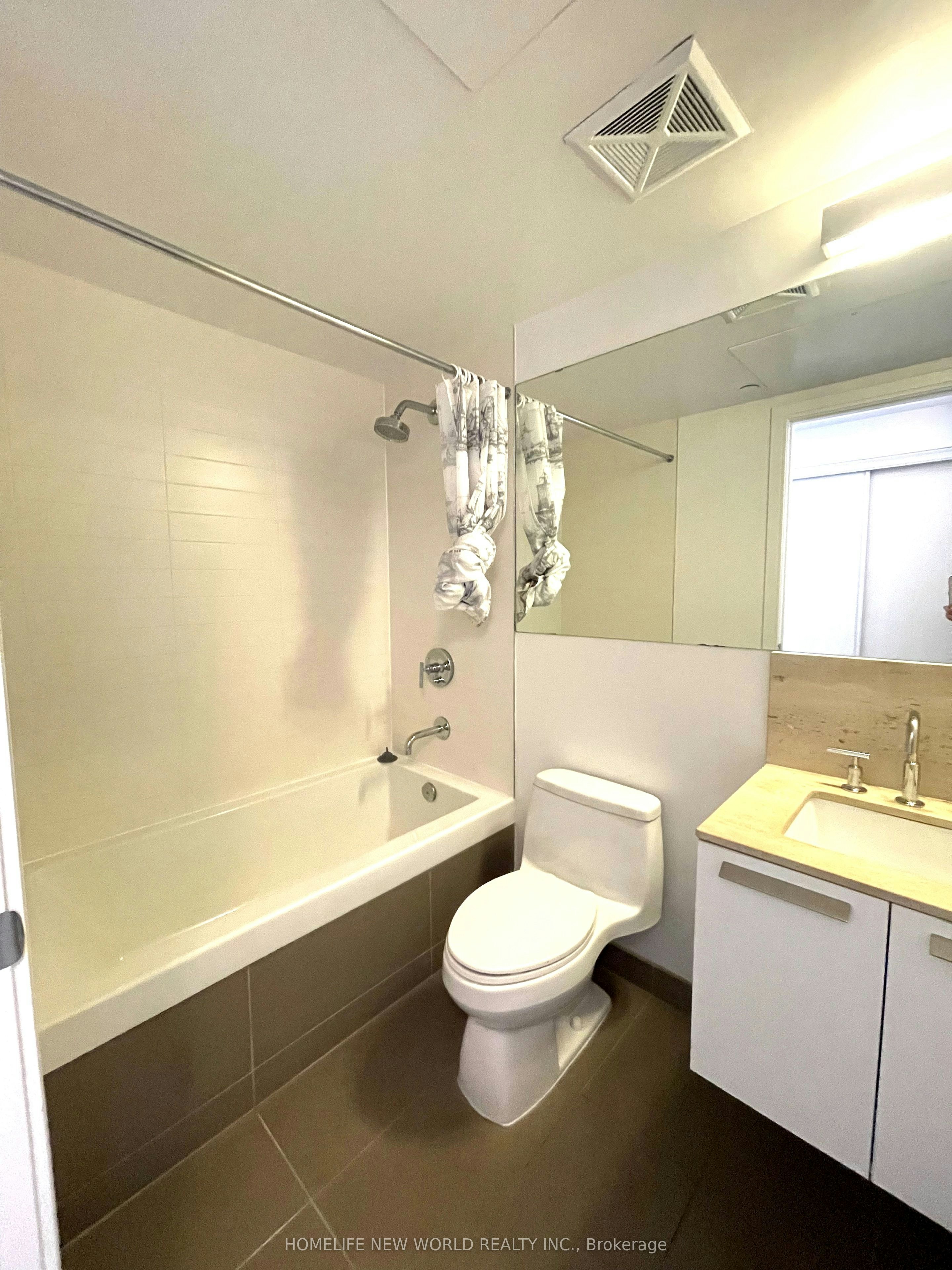 703-42 Charles Street E, Toronto, ON, M4Y 1T4 - 7