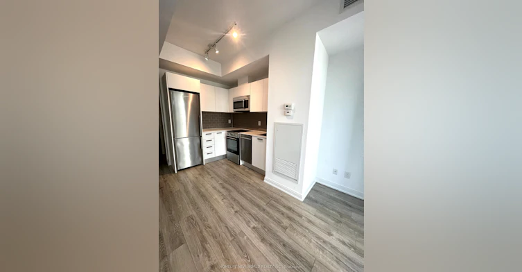 703-42 Charles Street E, Toronto, ON, M4Y 1T4 - 3