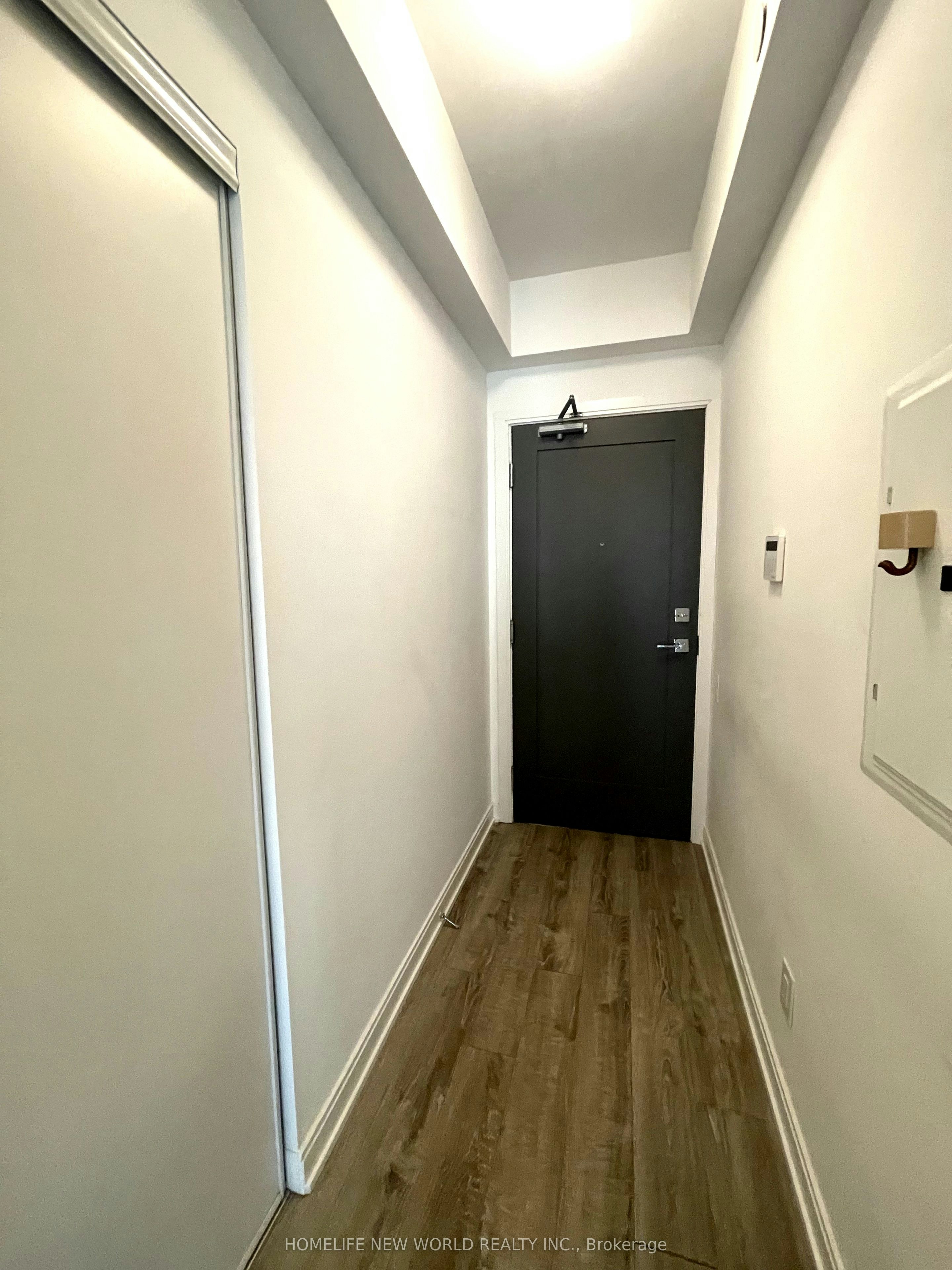 703-42 Charles Street E, Toronto, ON, M4Y 1T4 - 2