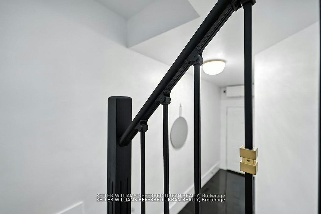 Upper-1182 Ossington Avenue, Toronto, ON, M6G 3W1 - 4