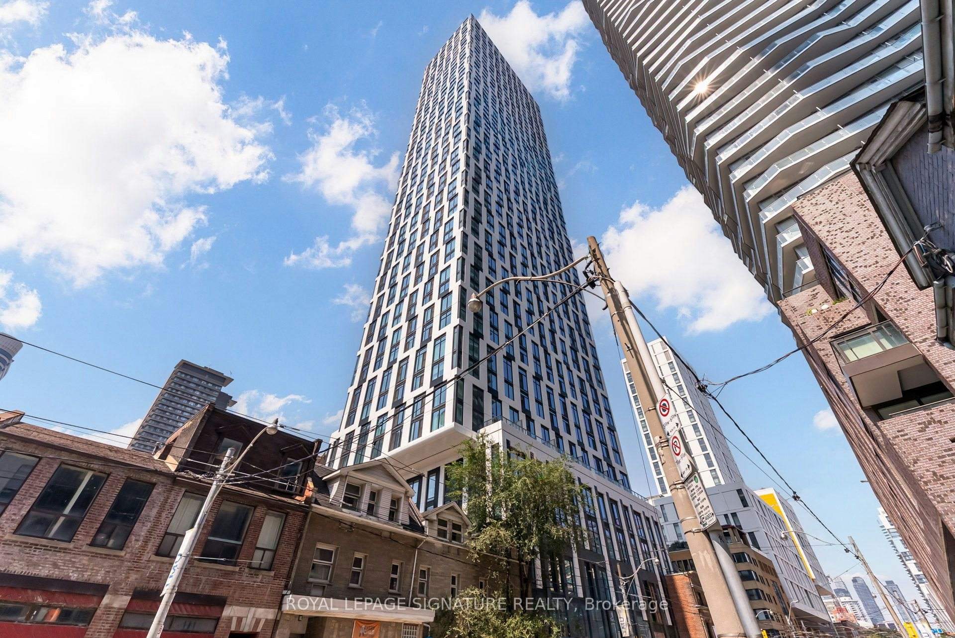 1201-252 Church Street, Toronto, ON, M5B 0E6