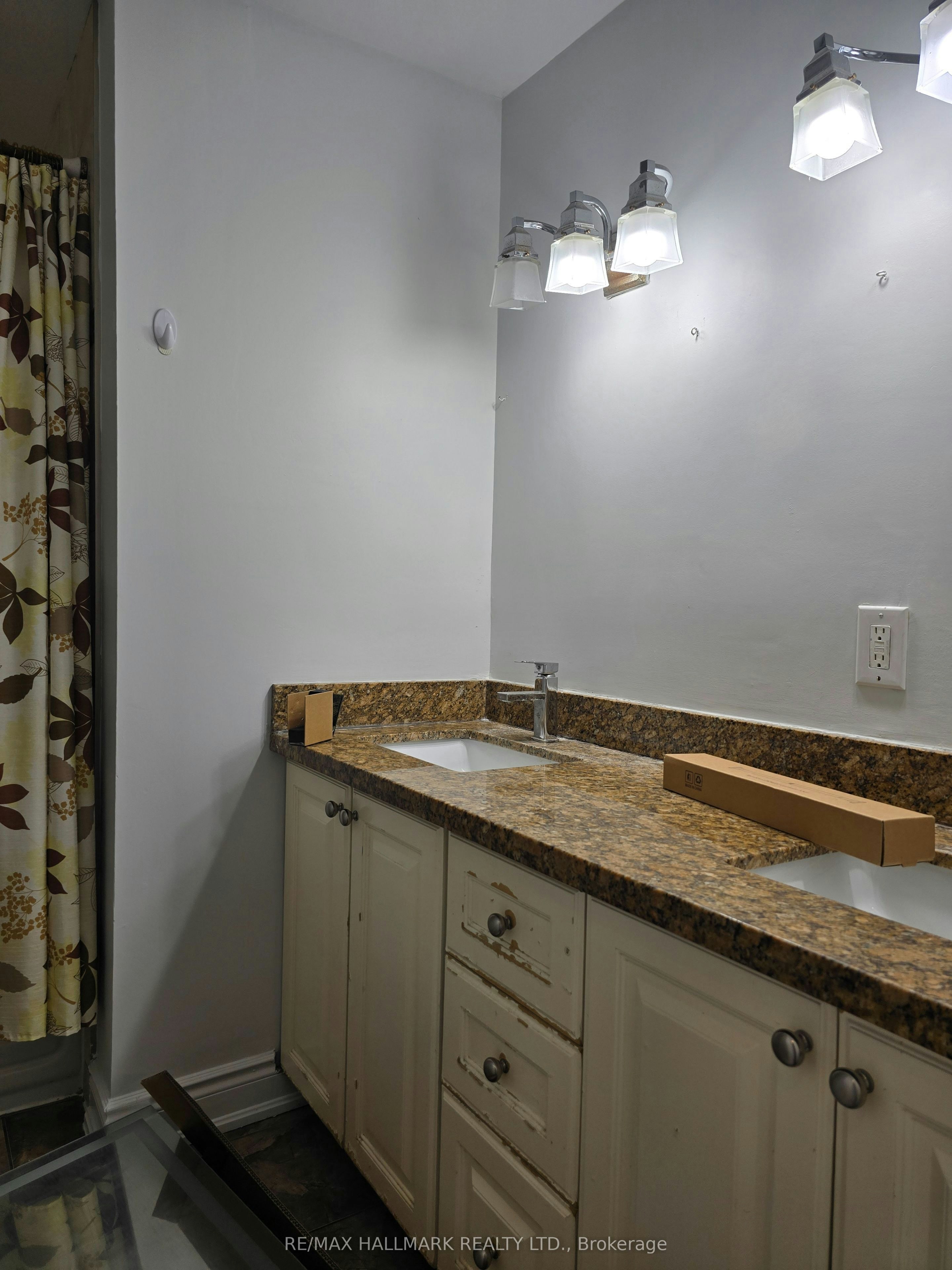 Upper Portion-53 Billington Crescent, Toronto, ON, M3A 2G7 - 14