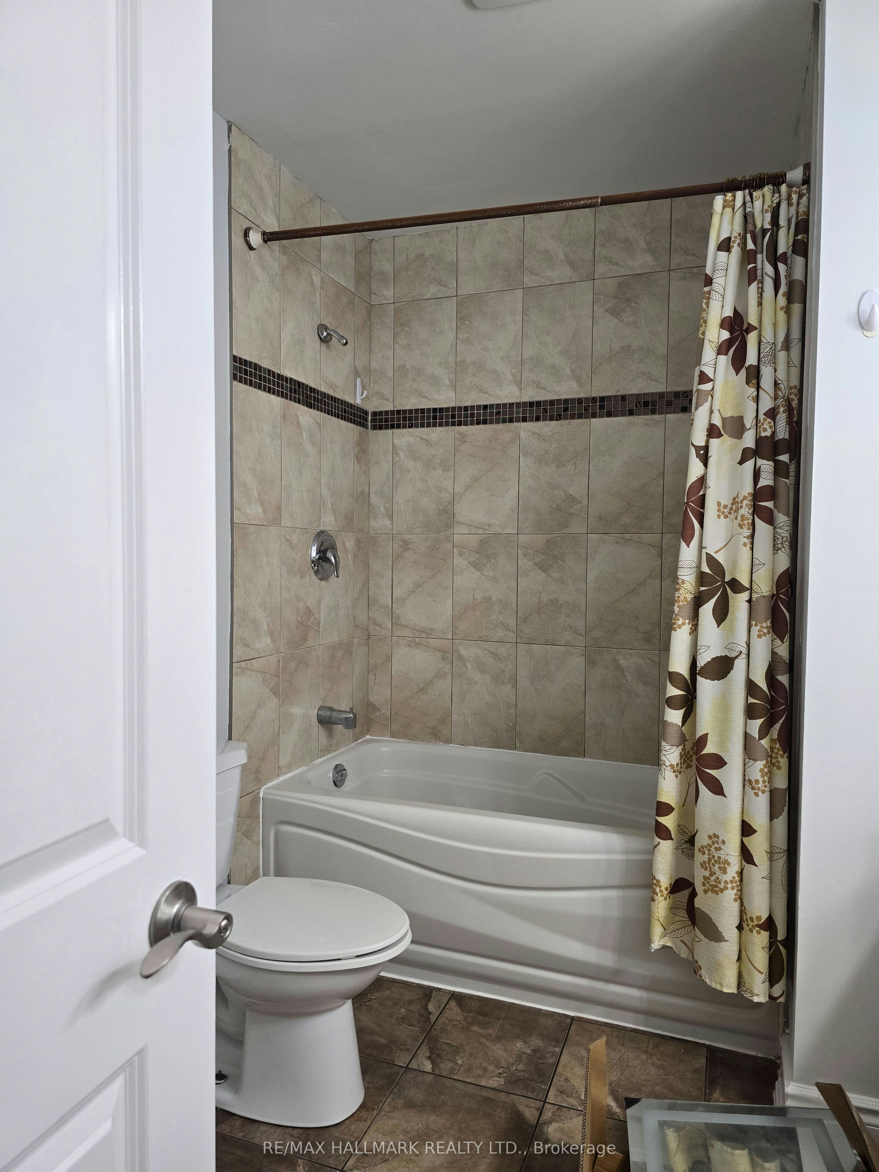 Upper Portion-53 Billington Crescent, Toronto, ON, M3A 2G7 - 13