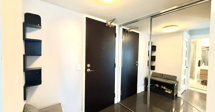 2910-30 Grand Trunk Crescent, Toronto, ON, M5J 3A4 - 2