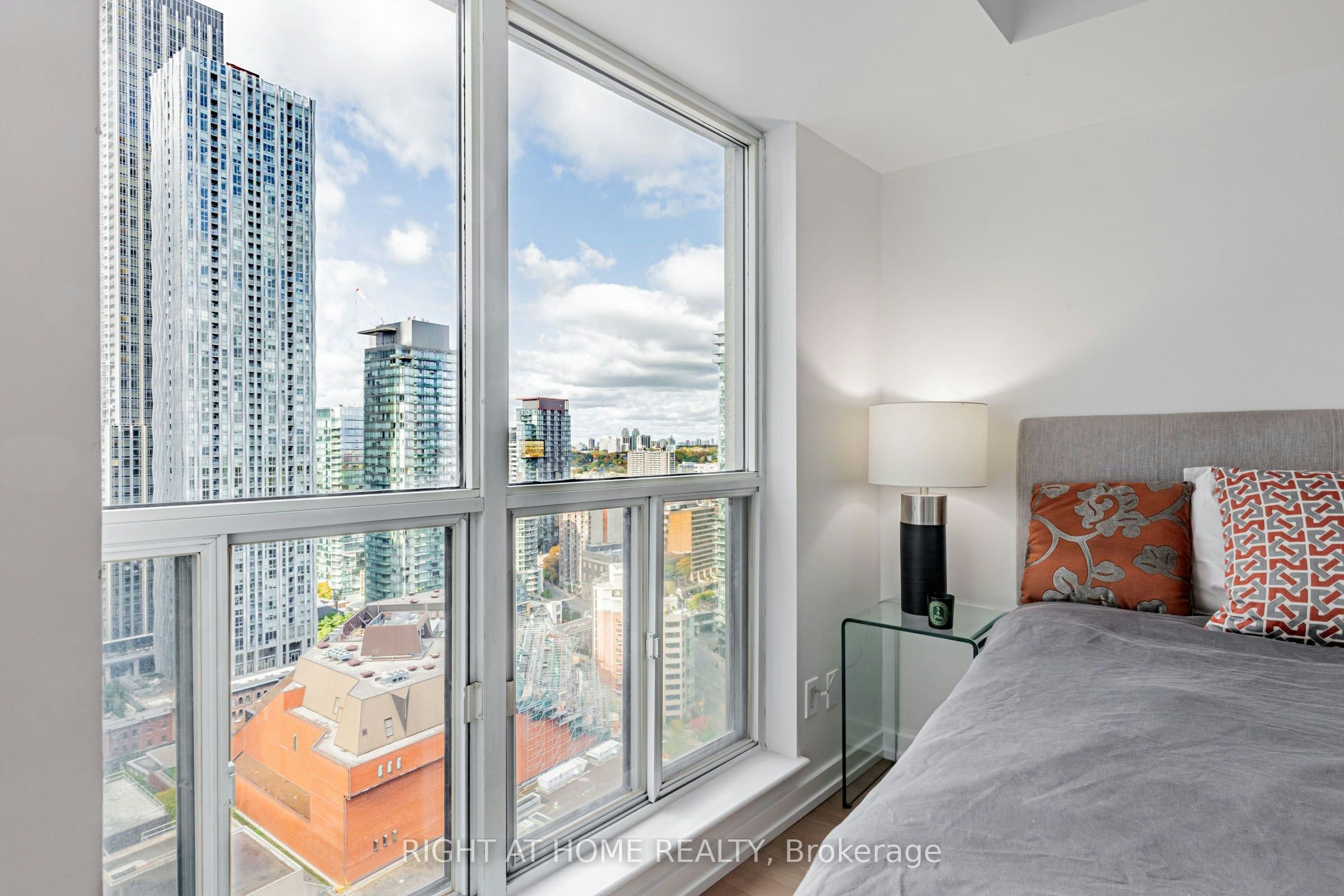 3116-8 Park Road, Toronto, ON, M4W 3S5 - 14