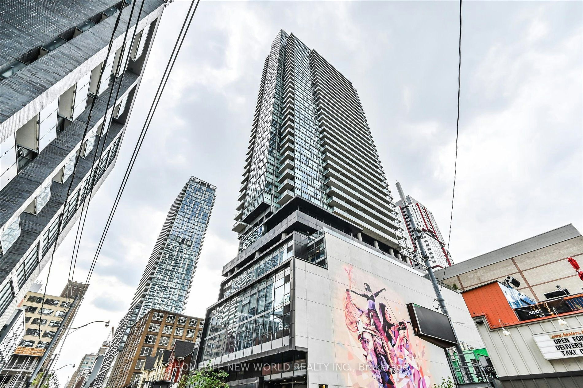 2903-290 Adelaide Street W, Toronto, ON, M5V 1P6 - 2