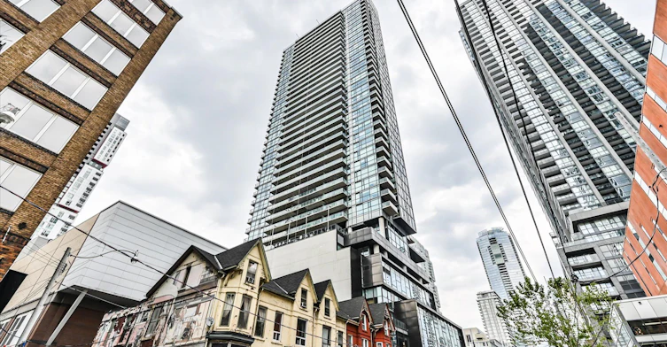 2903-290 Adelaide Street W, Toronto, ON, M5V 1P6
