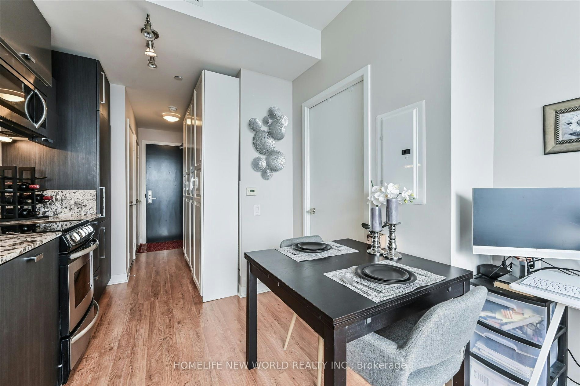 2903-290 Adelaide Street W, Toronto, ON, M5V 1P6 - 10