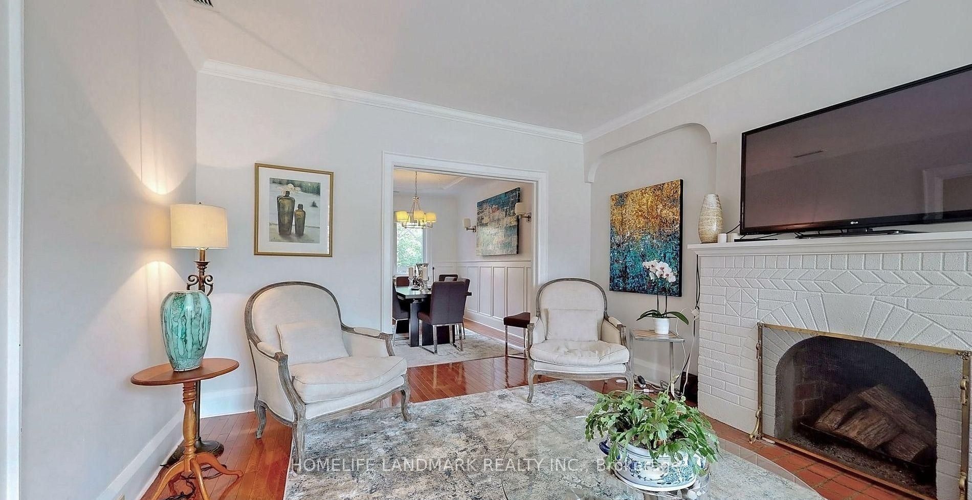 203 Melrose Avenue, Toronto, ON, M5M 1Y9 - 5