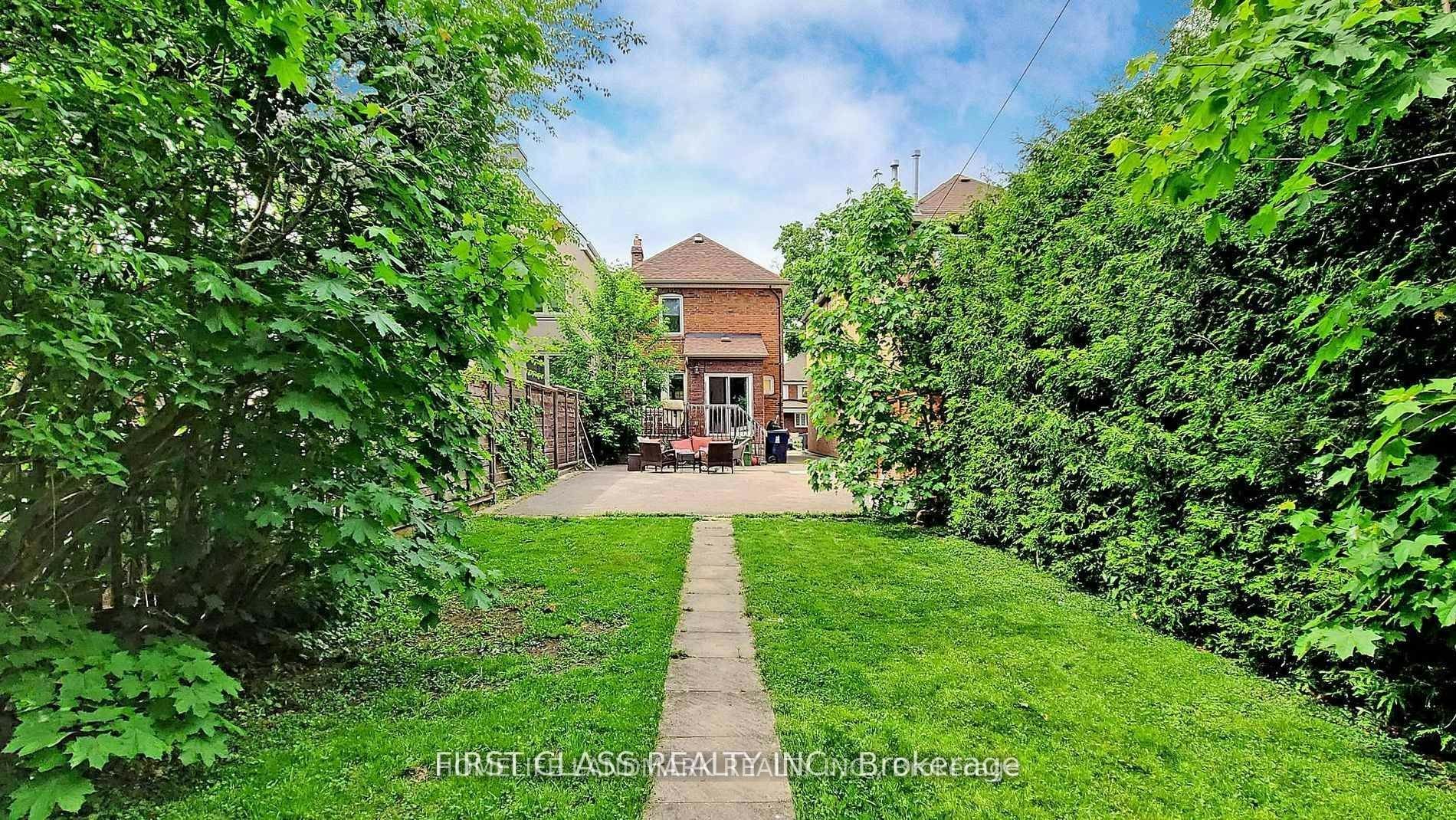 203 Melrose Avenue, Toronto, ON, M5M 1Y9 - 2