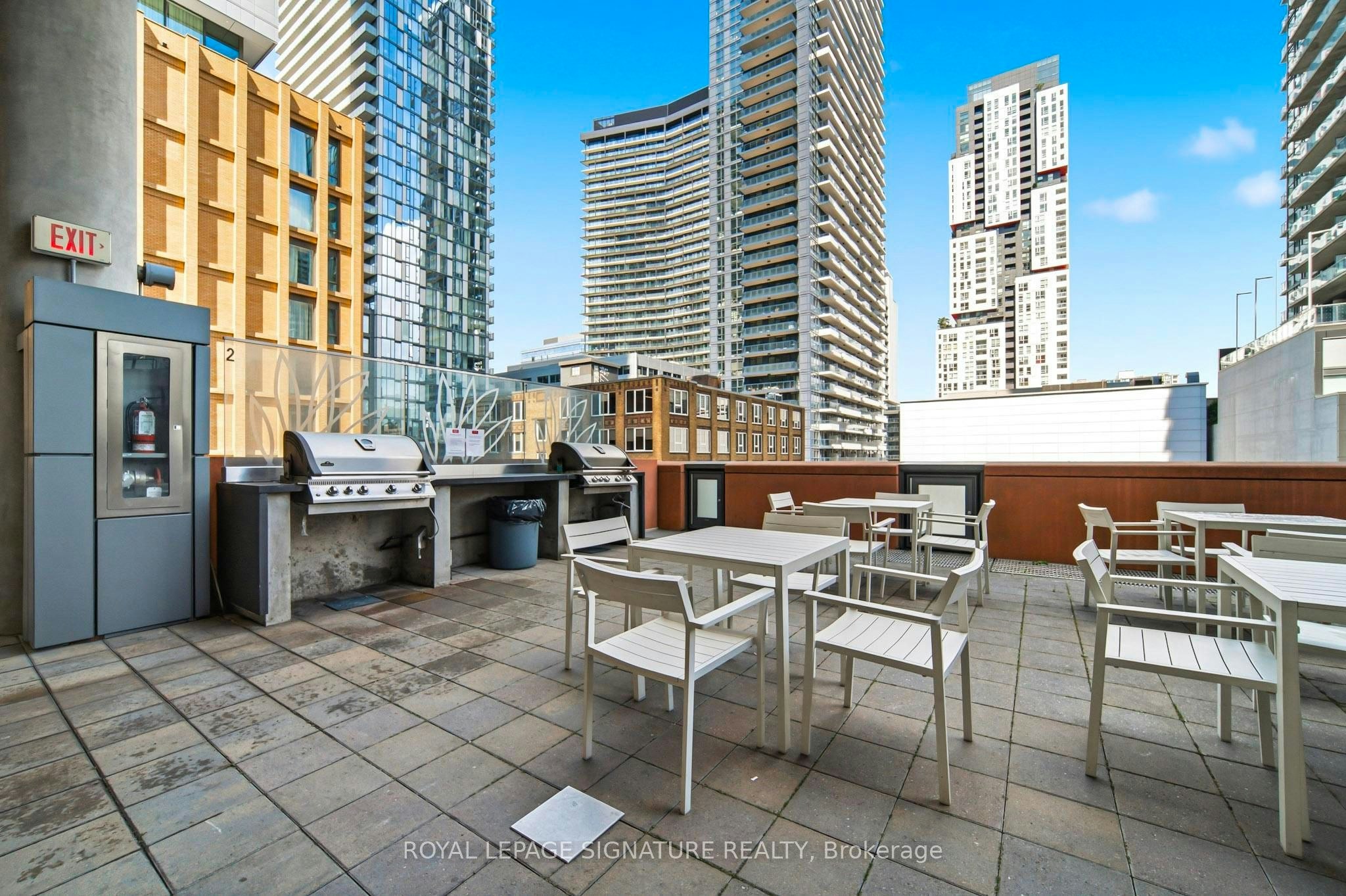 1001-21 Widmer Street, Toronto, ON, M5V 0B8 - 23
