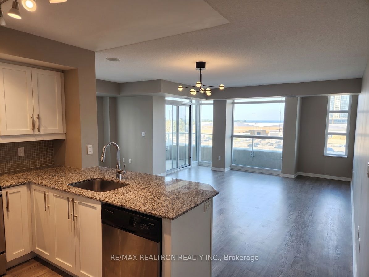 802-65 East Liberty Street, Toronto, ON, M6K 3R2 - 2