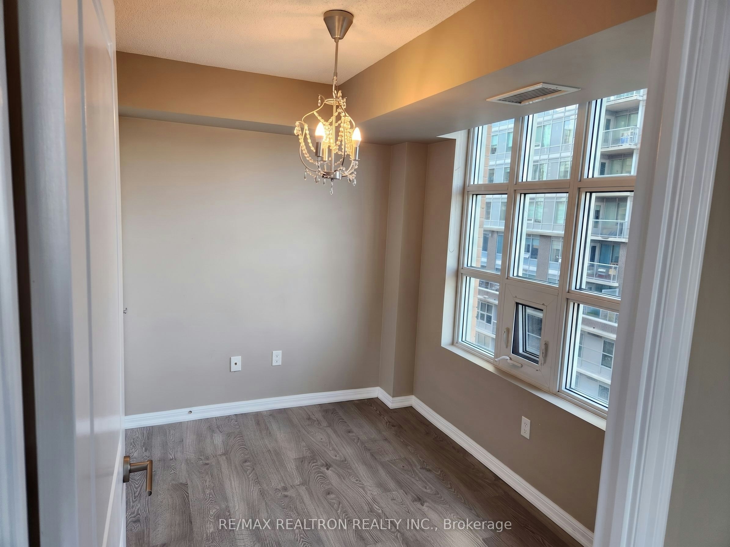 802-65 East Liberty Street, Toronto, ON, M6K 3R2 - 15