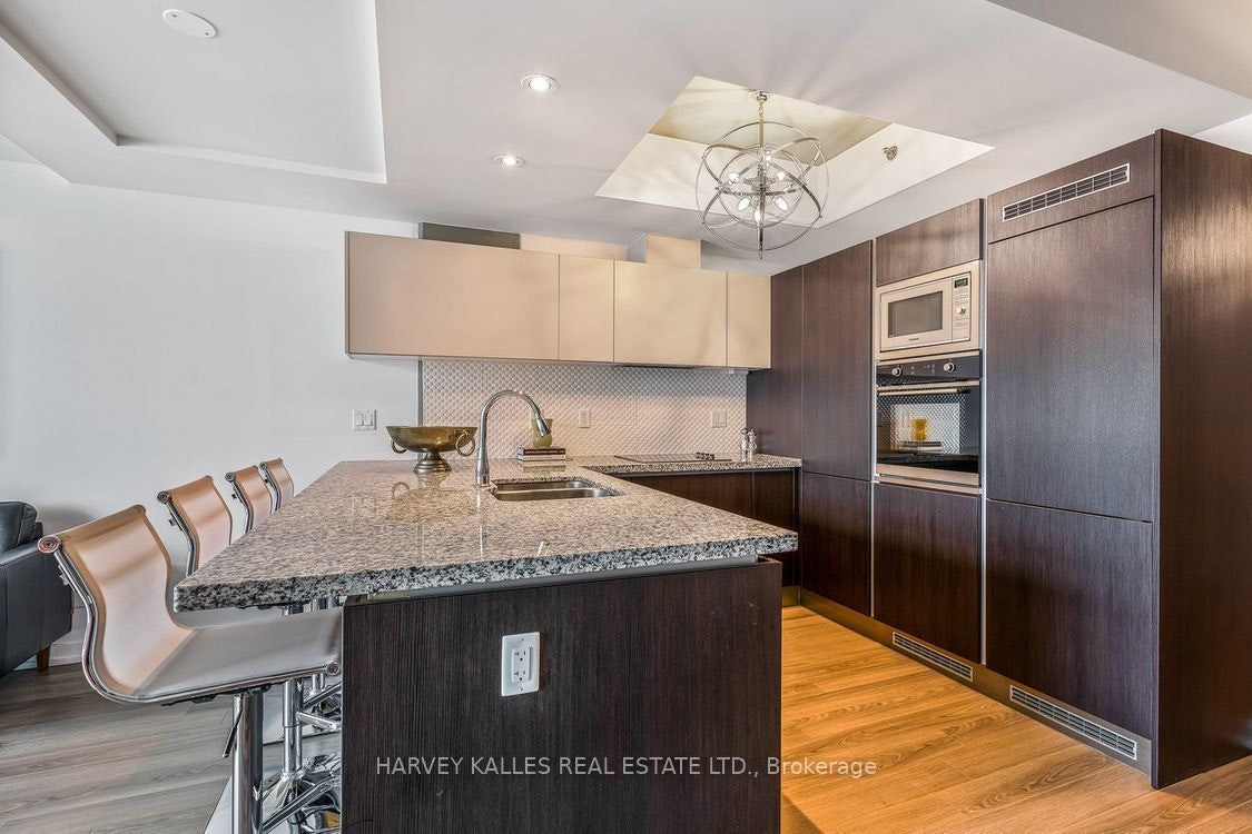 702-220 George Street, Toronto, ON, M5A 2N1 - 6