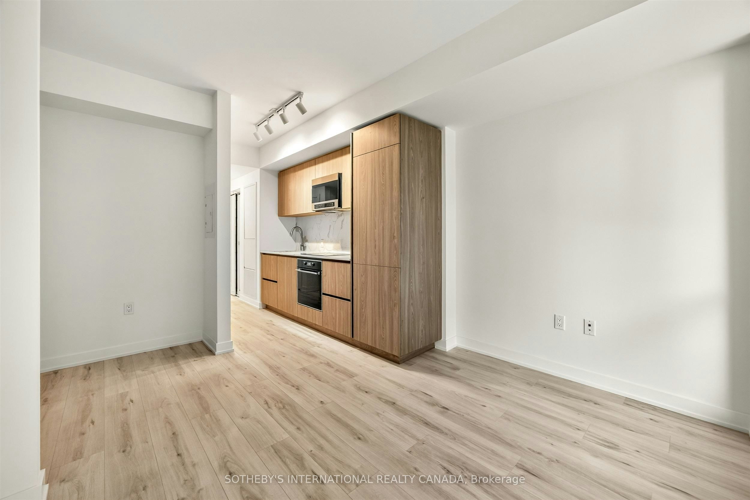 507-110 Broadway Avenue, Toronto, ON, M4P 1V7 - 9