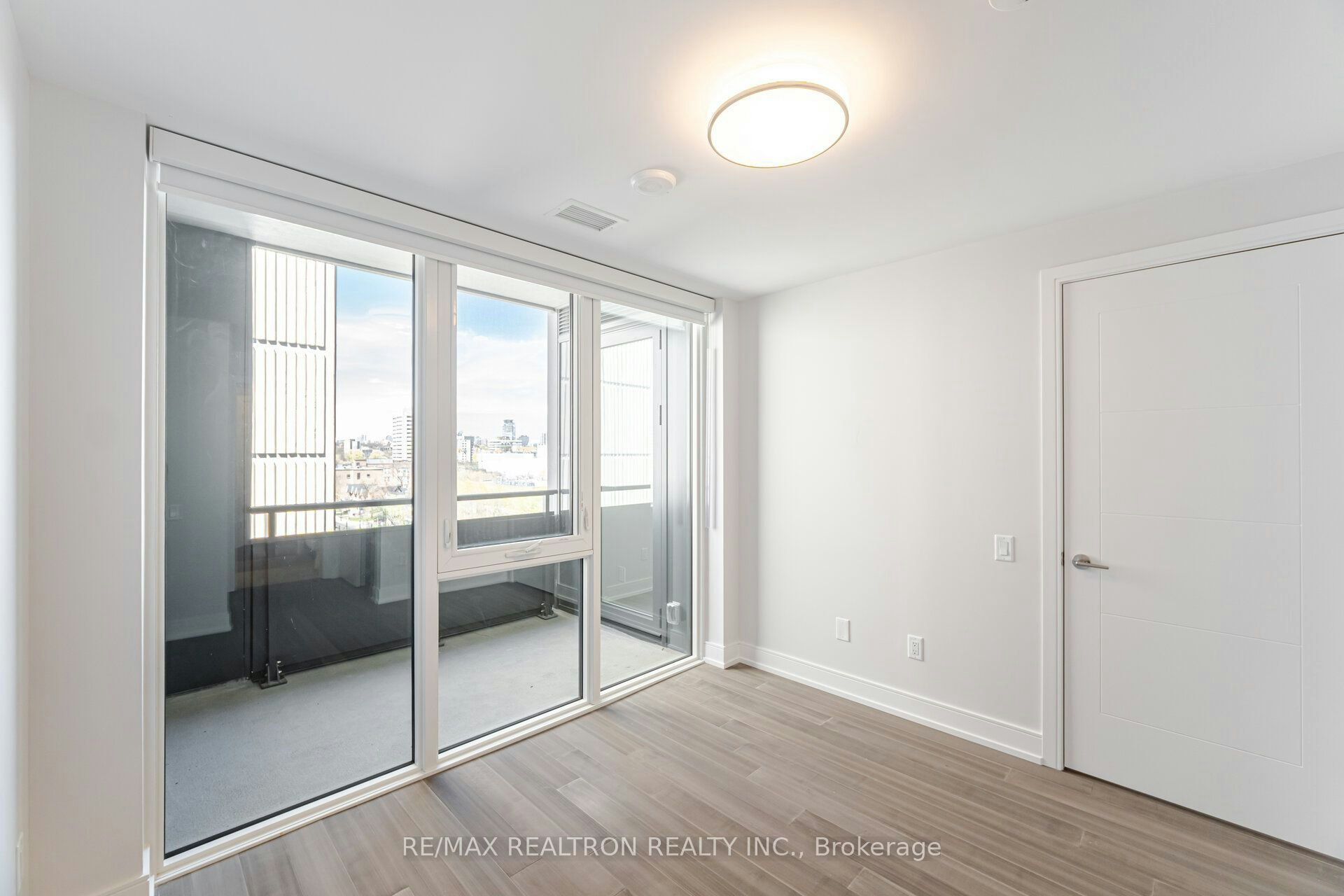 904-664 Spadina Avenue, Toronto, ON, M5S 2H7 - 9