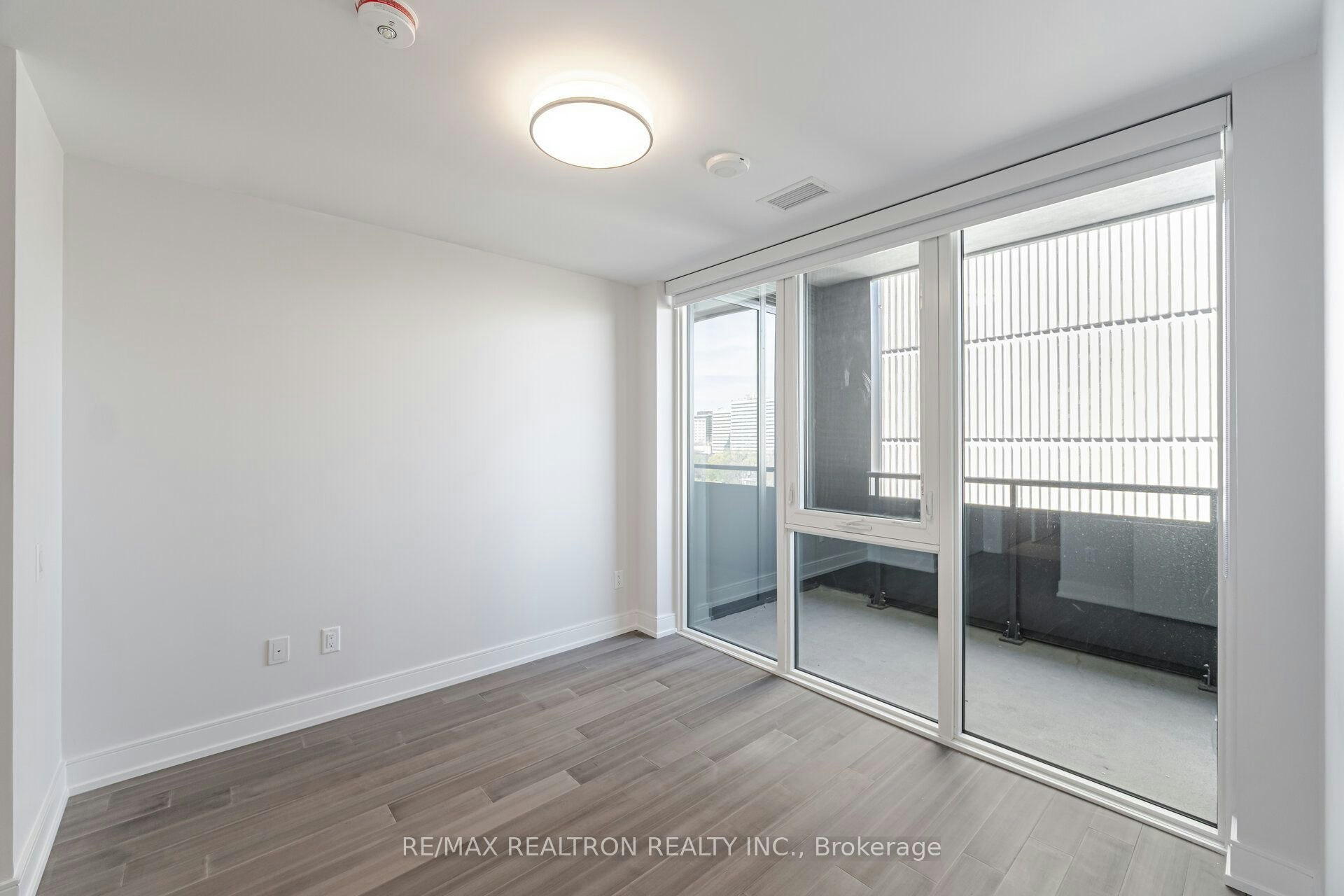 904-664 Spadina Avenue, Toronto, ON, M5S 2H7 - 8