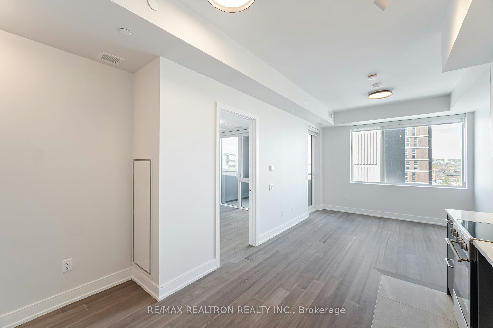 904-664 Spadina Avenue, Toronto, ON, M5S 2H7 - 3
