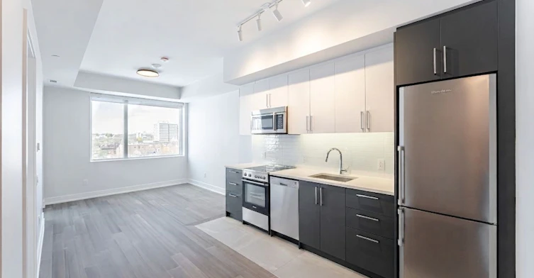 904-664 Spadina Avenue, Toronto, ON, M5S 2H7 - 2