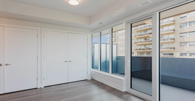 306-2525 Bathurst Street, Toronto, ON, M6B 2Y9 - 12