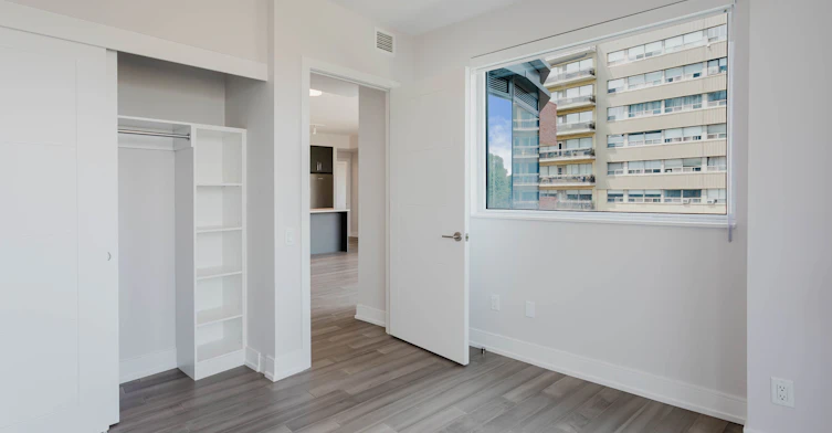 306-2525 Bathurst Street, Toronto, ON, M6B 2Y9 - 9