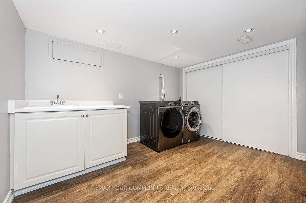 91 Mcgillivray Avenue, Toronto, ON, M5M 2Y5 - 26