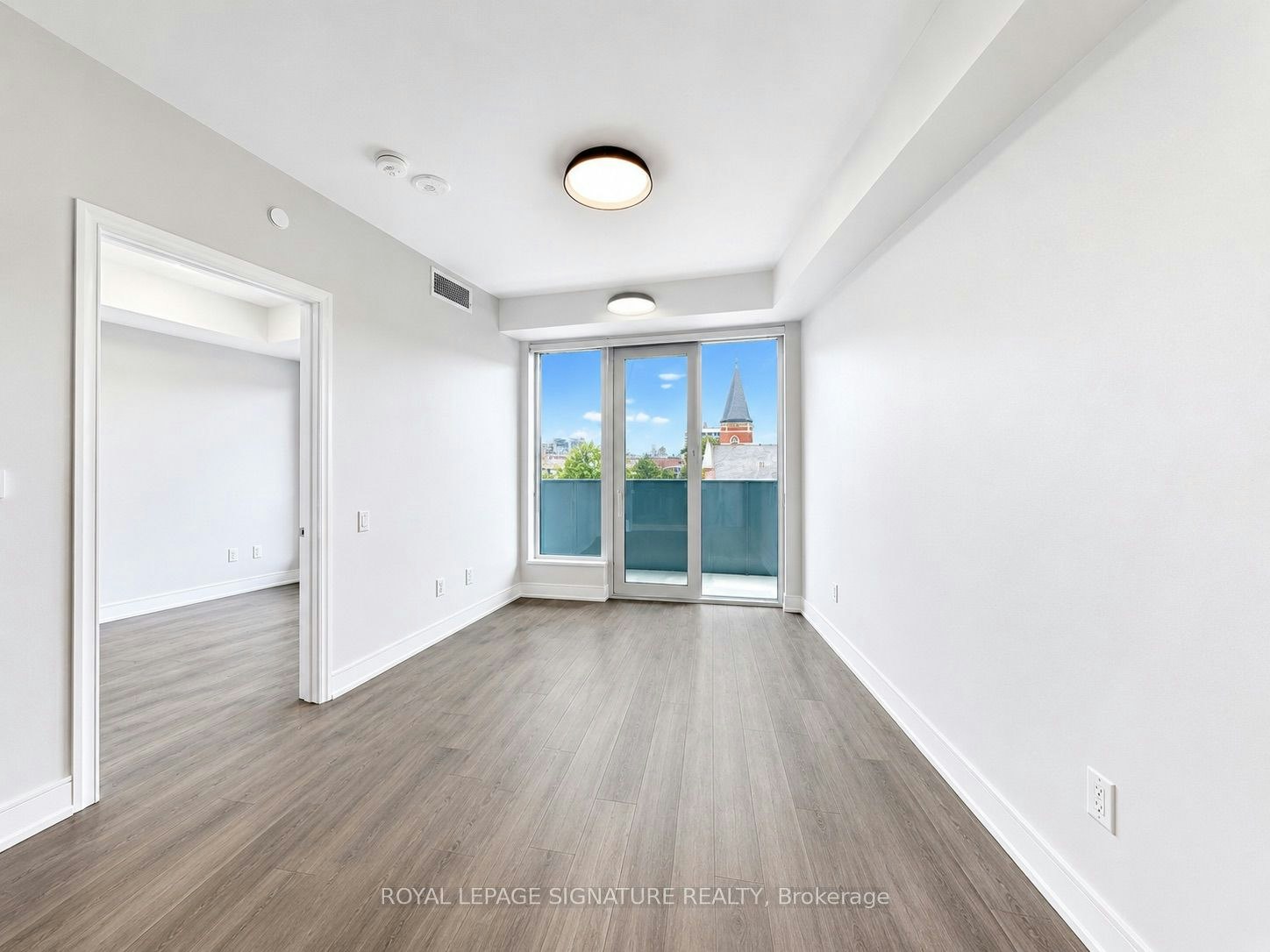 605-2525 Bathurst Street, Toronto, ON, M6B 2Y9