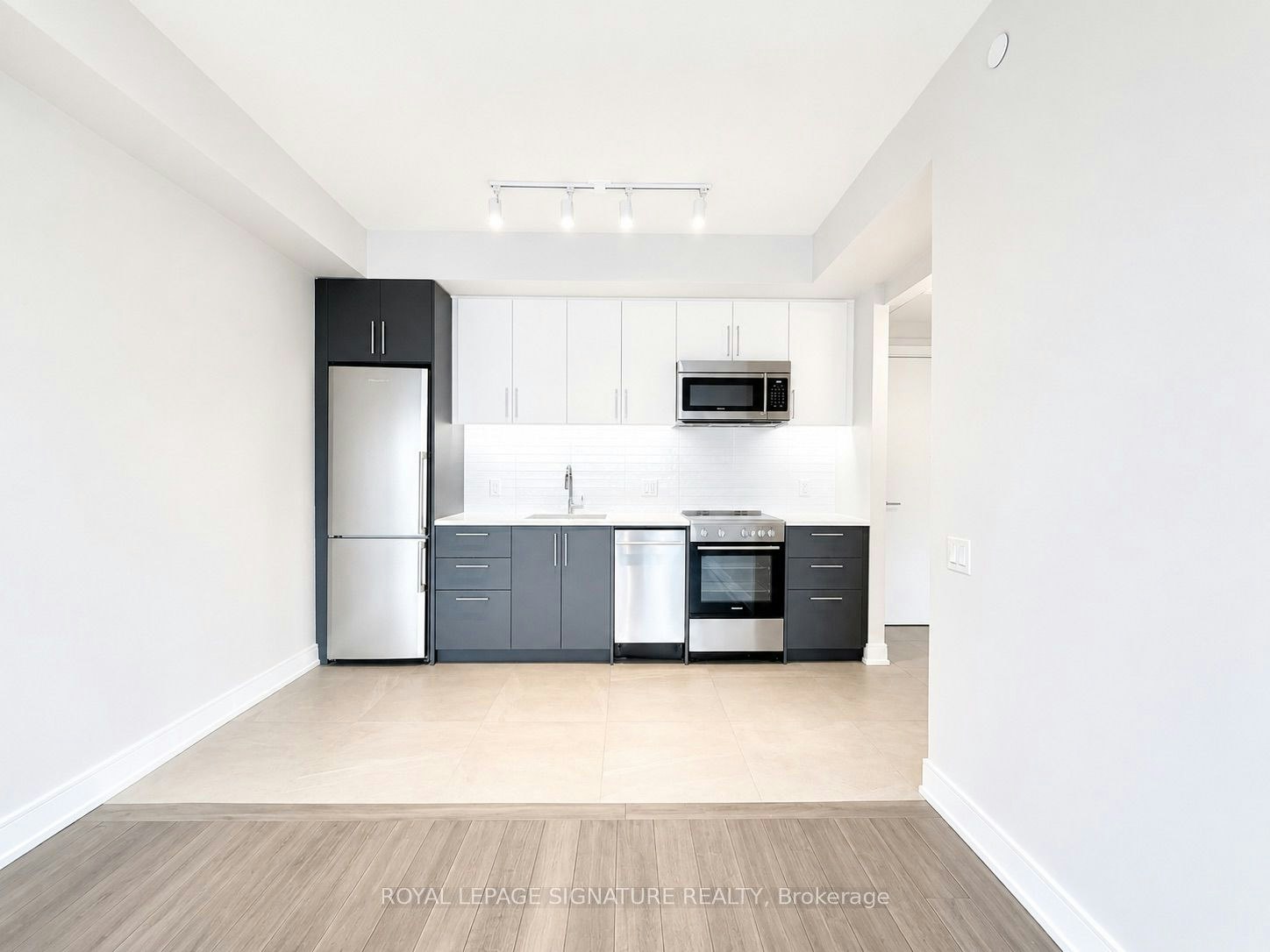 605-2525 Bathurst Street, Toronto, ON, M6B 2Y9 - 3