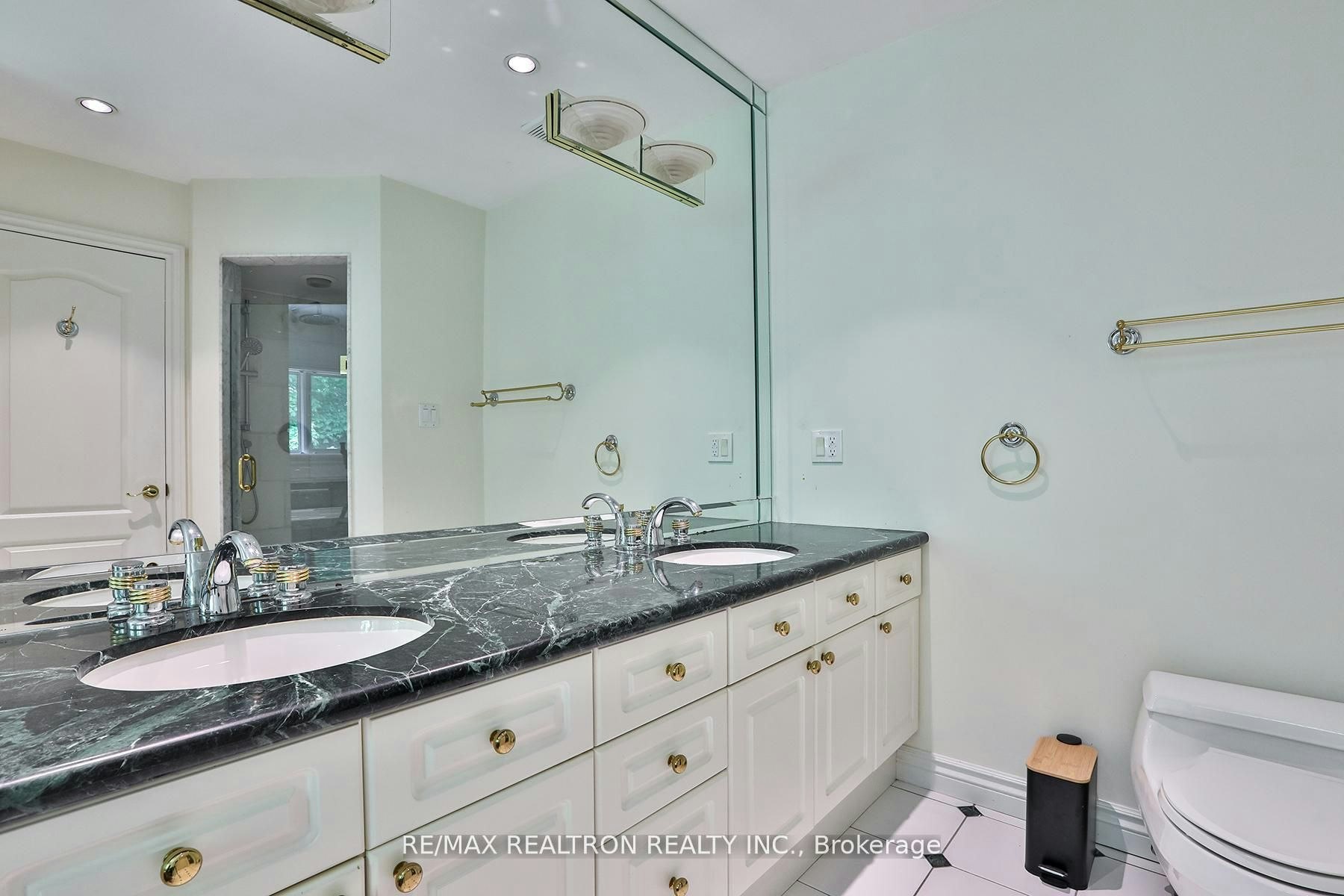 38 Gwendolen Crescent, Toronto, ON, M2N 2L7 - 19