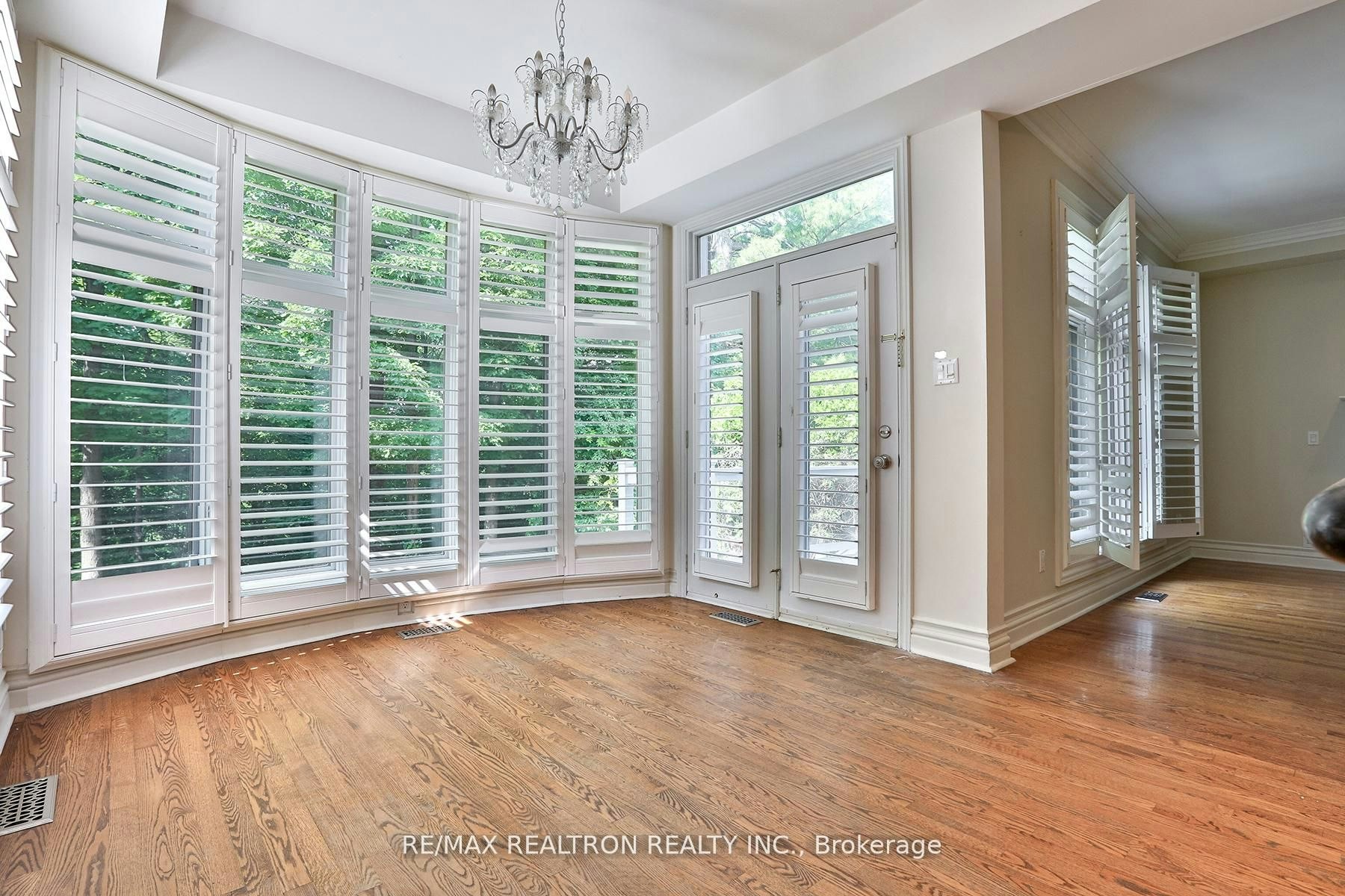 38 Gwendolen Crescent, Toronto, ON, M2N 2L7 - 11