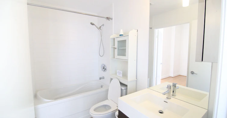 711-116 George Street, Toronto, ON, M5A 2M5 - 17