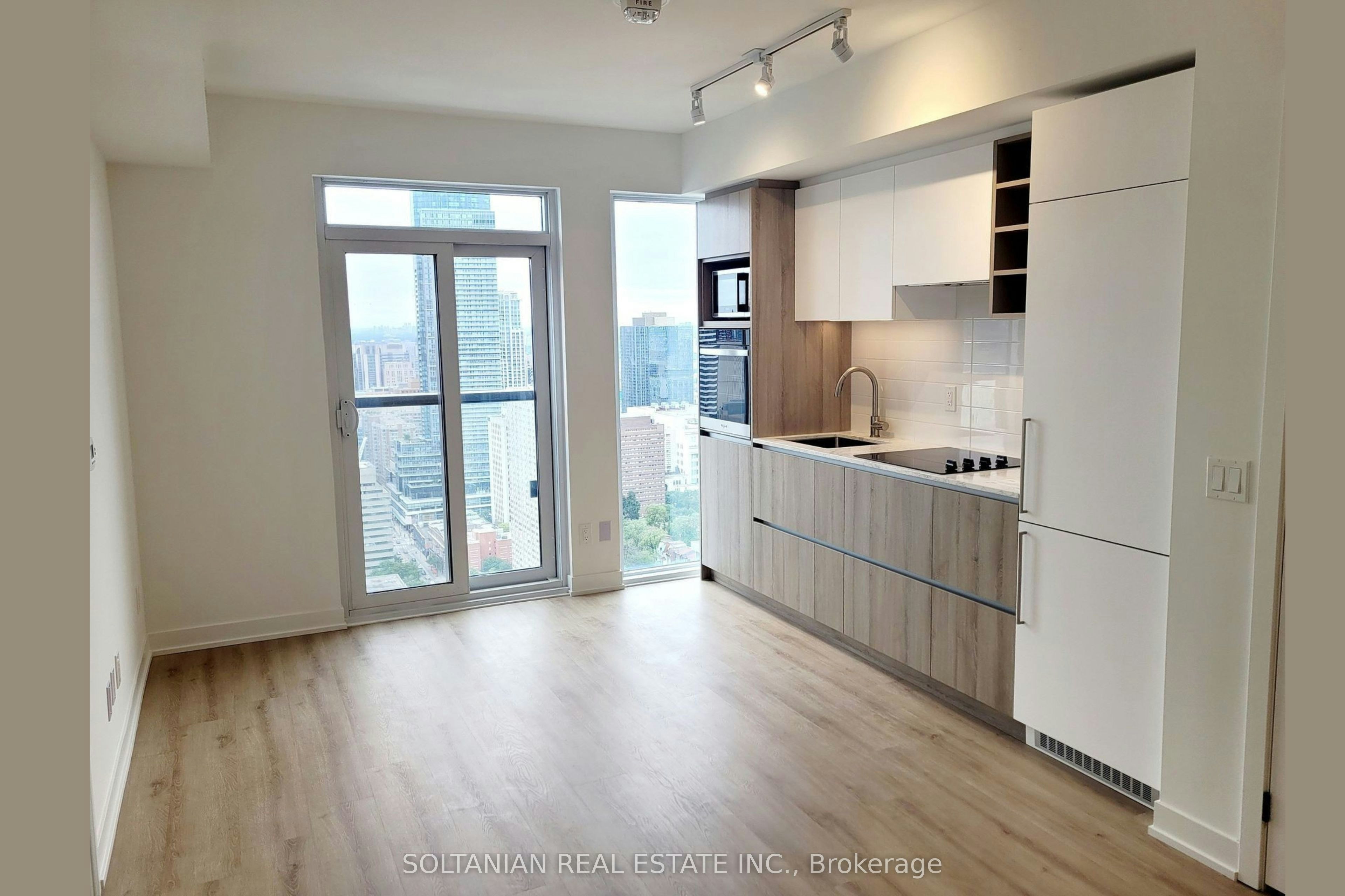 Lph03-319 Jarvis Street, Toronto, ON, M5B 0C8 - 3