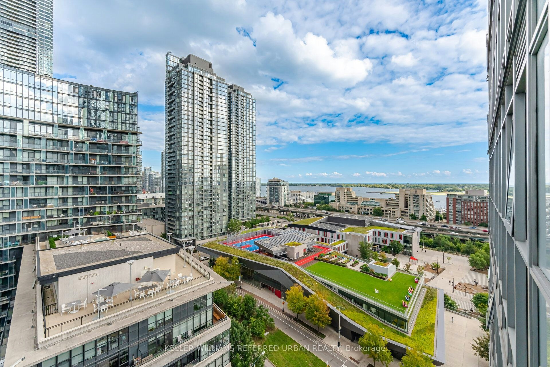 1707-10 Capreol Court, Toronto, ON, M5V 4B3 - 24