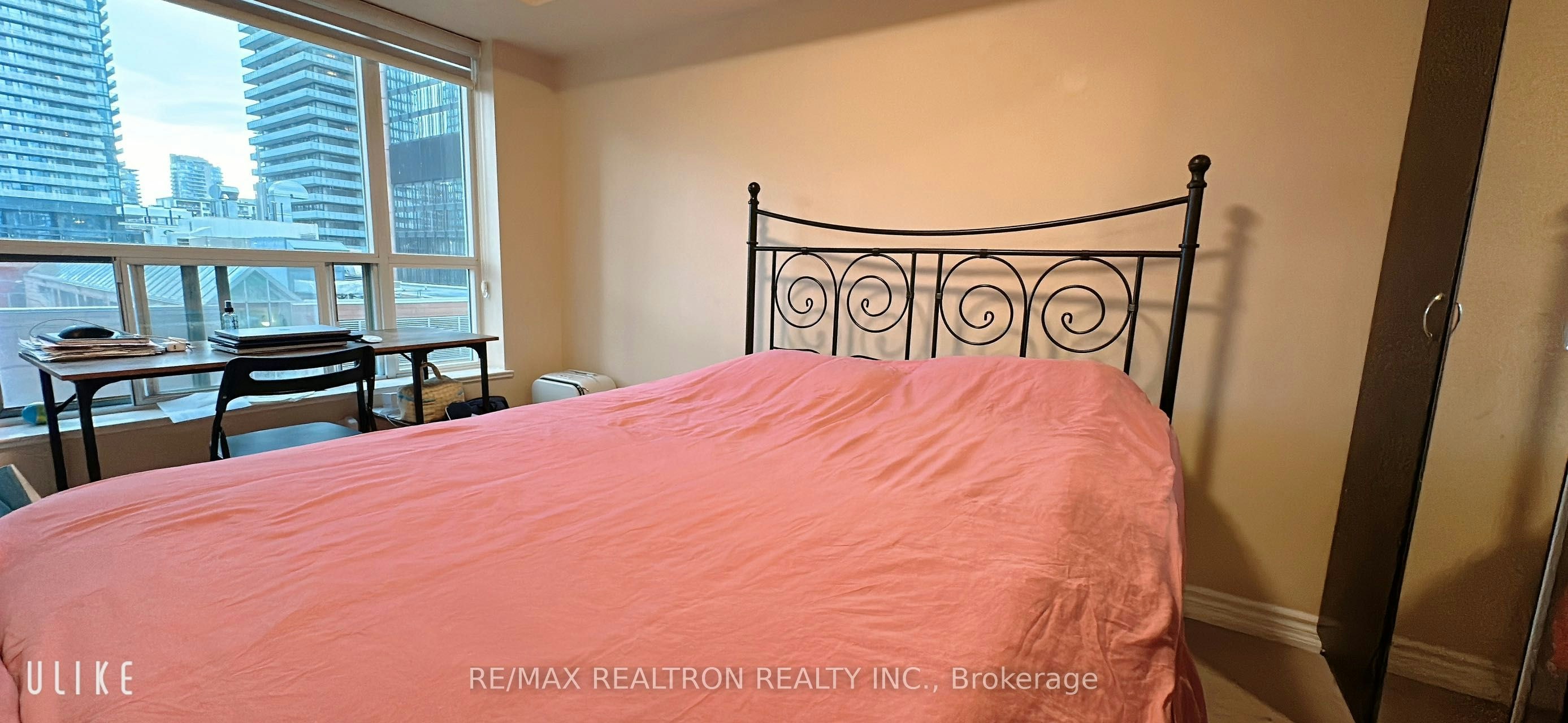 701-887 Bay Street, Toronto, ON, M5S 3K4 - 5