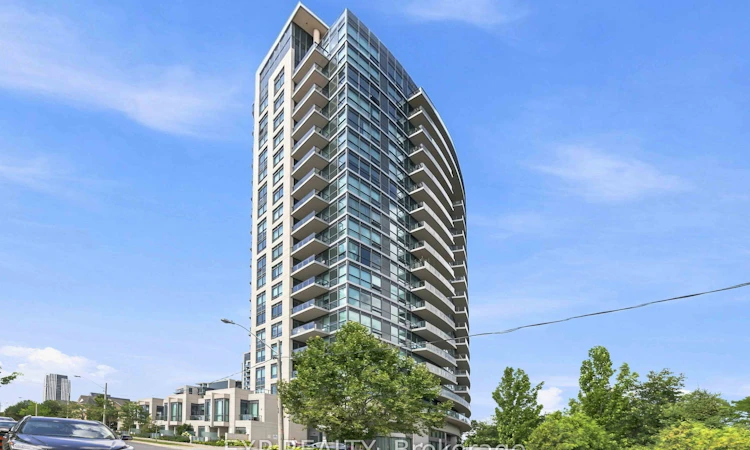 TH106-160 Vanderhoof Avenue