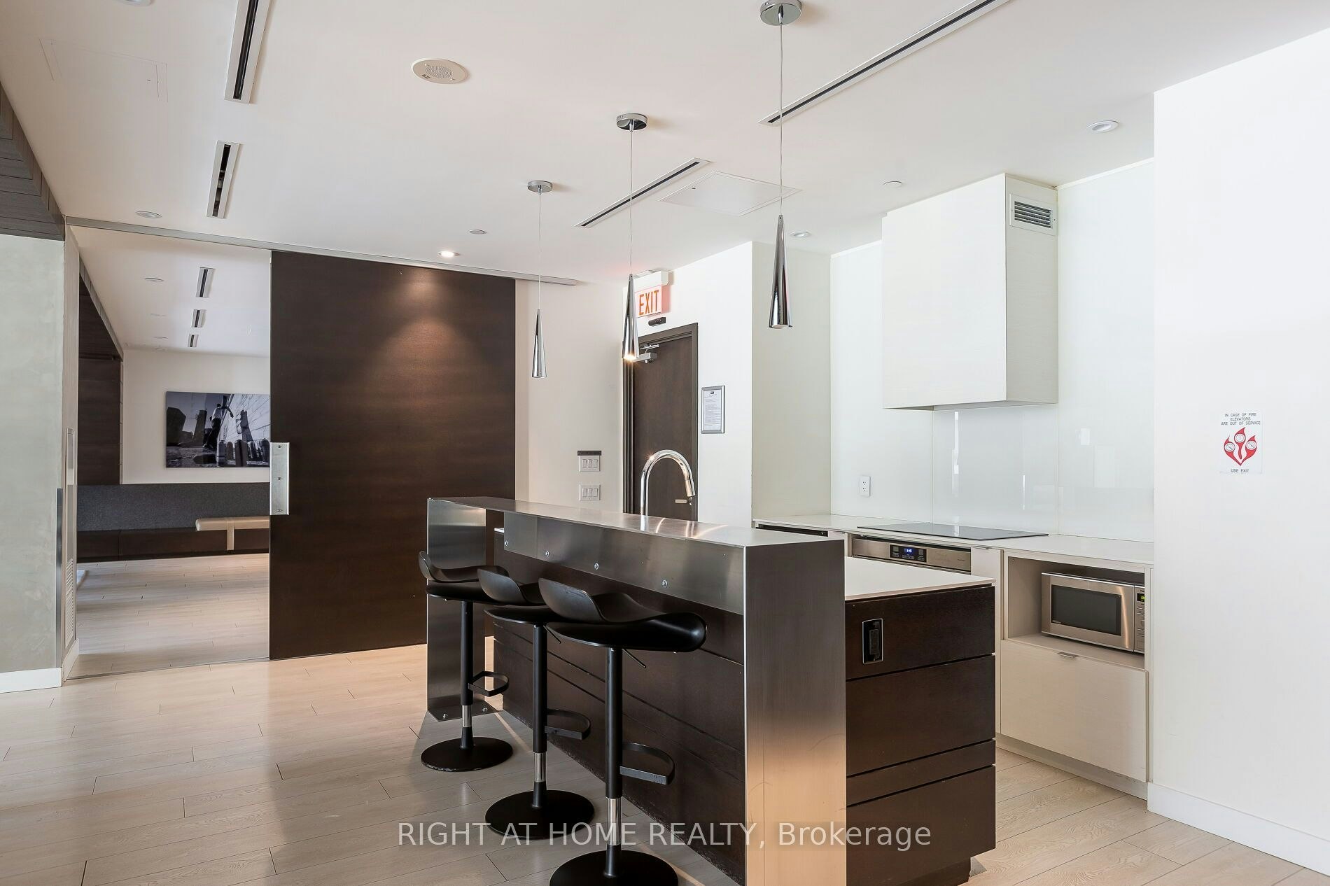 1705-55 Regent Park Boulevard, Toronto, ON, M5A 0C2 - 18