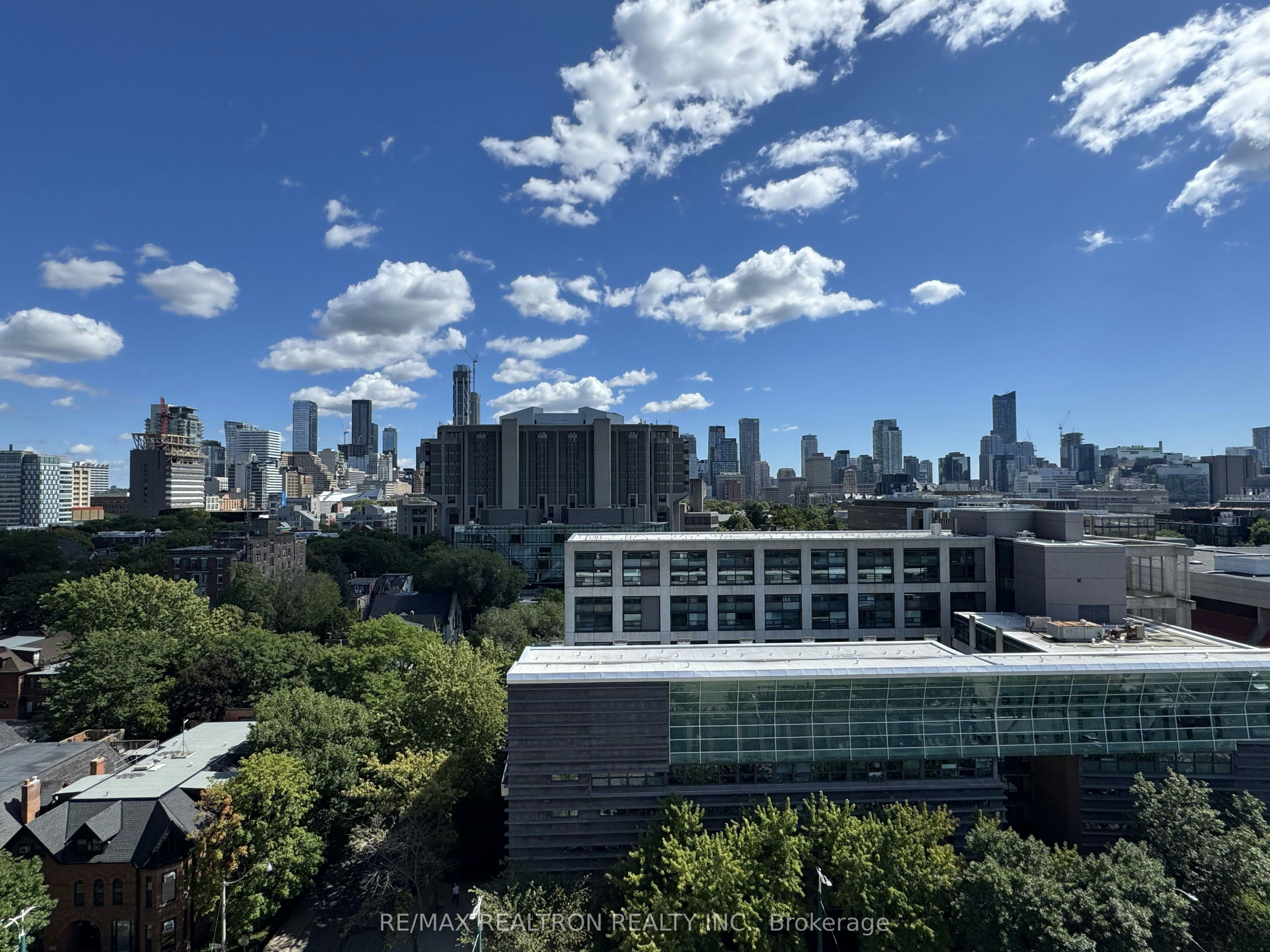 1103-664 Spadina Avenue, Toronto, ON, M5S 2H7 - 10
